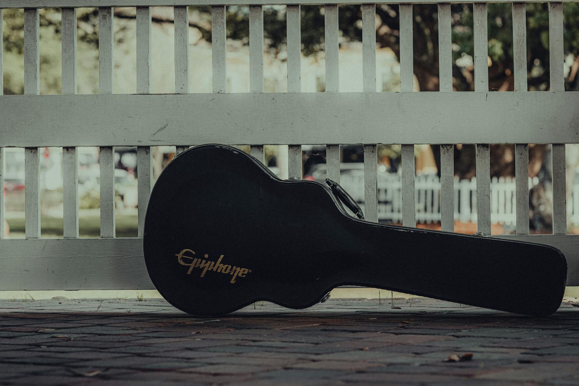 music gear road case (Photo: Connor Scott McManus / Pexels)