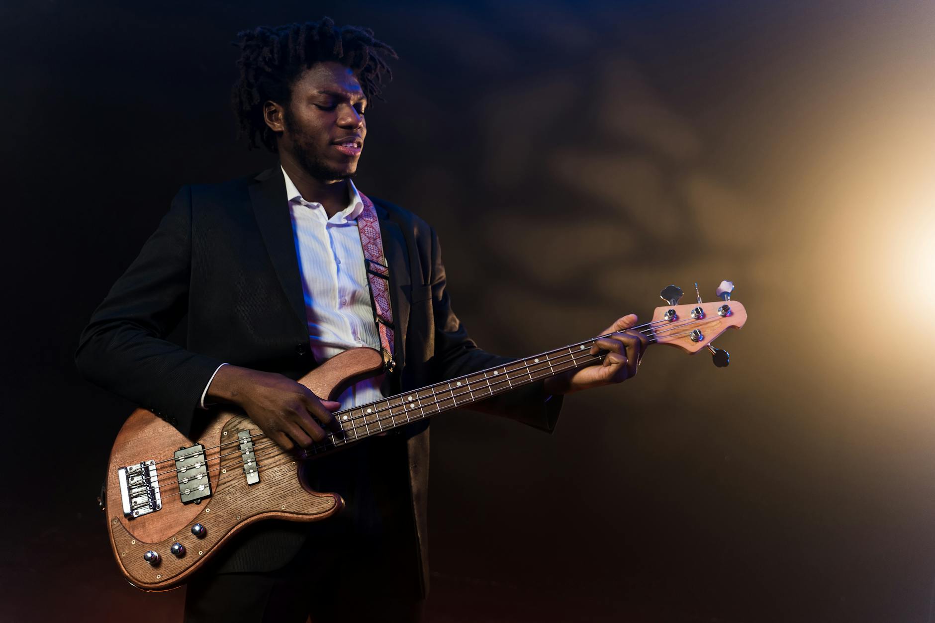 professional musician stage (Photo: ANTONI SHKRABA production / Pexels)