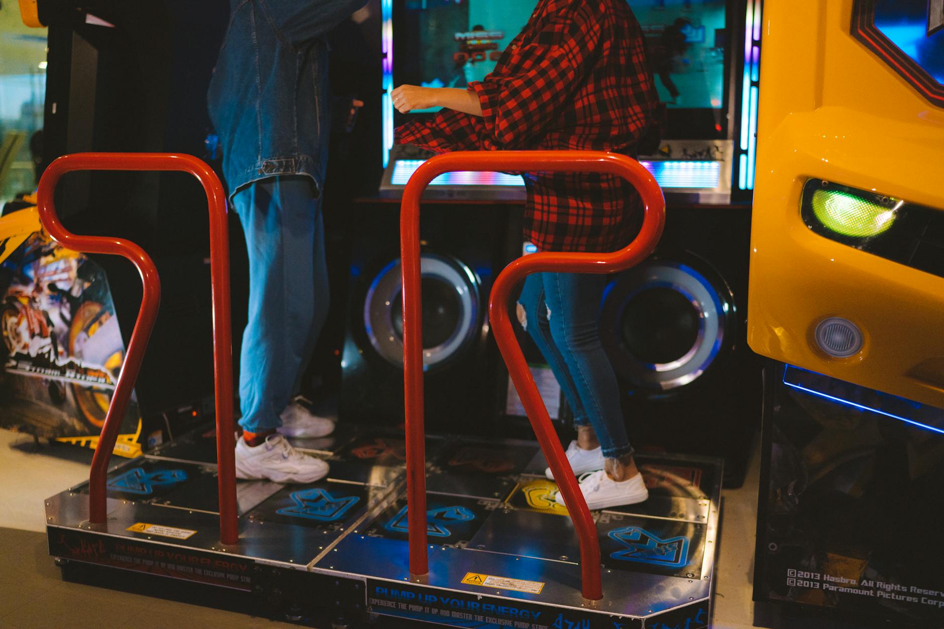 busker amplifier arcade people (Photo: Anastasia Shuraeva / Pexels)