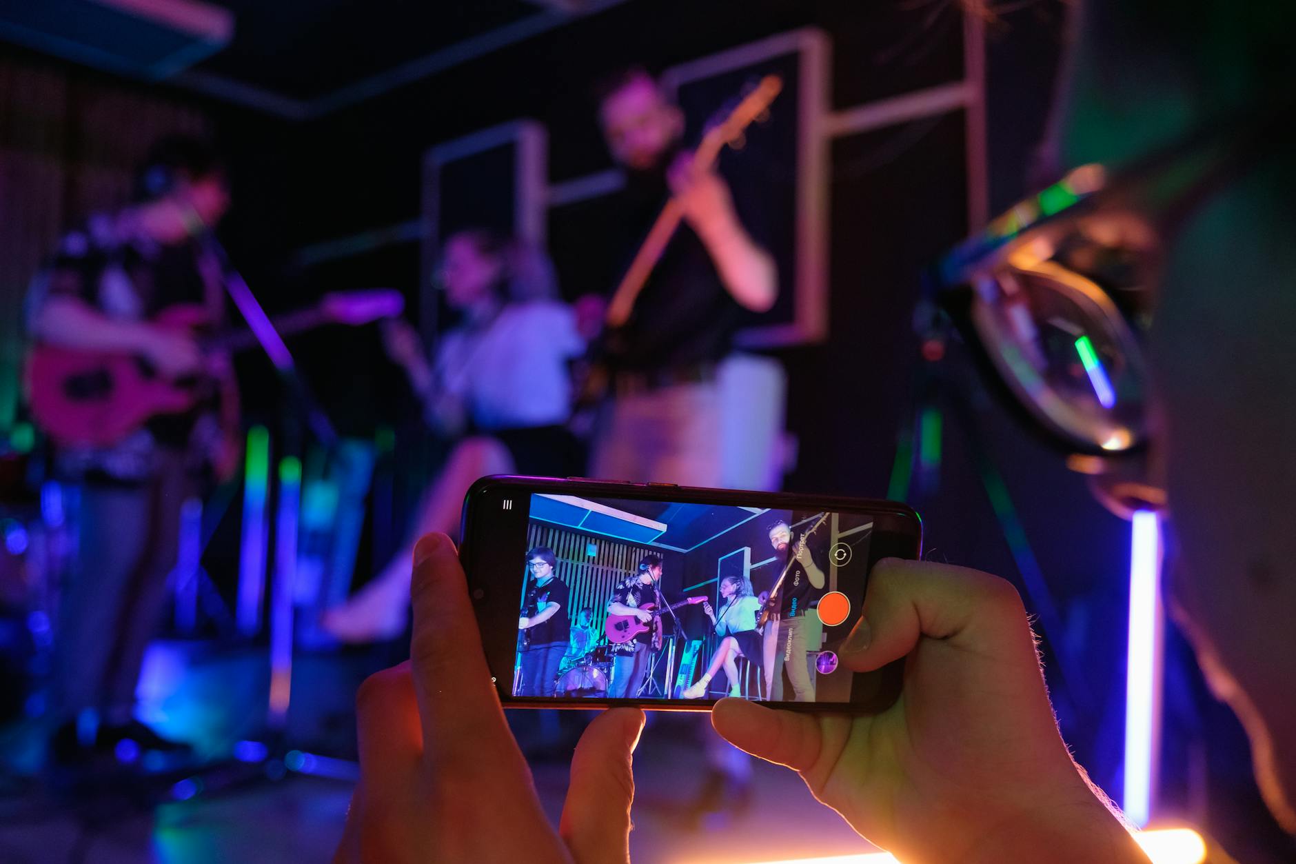 musician filming smartphone outdoor (Photo: Big Bag Films / Pexels)