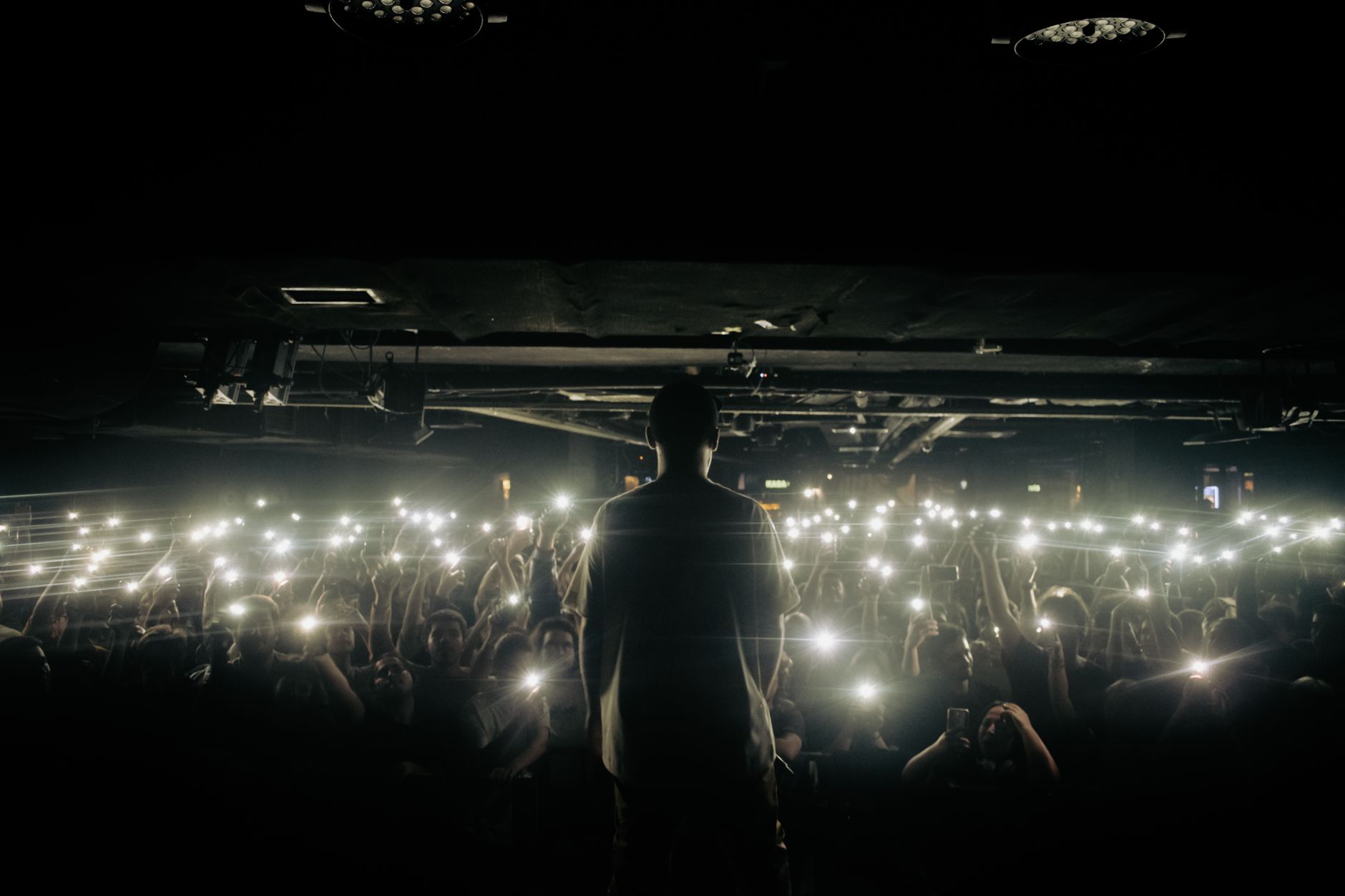 live venue performance (Photo: Furkan AYDİLEK / Pexels)