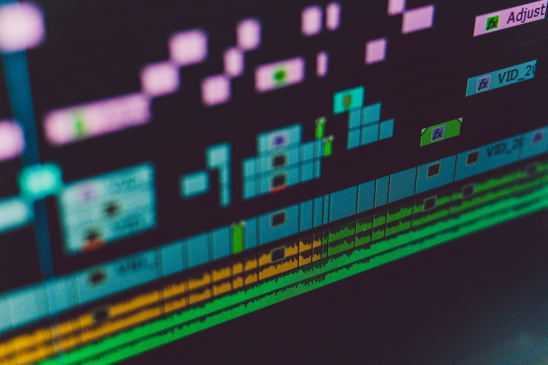 long timeline music career (Photo: Francesco Paggiaro / Pexels)