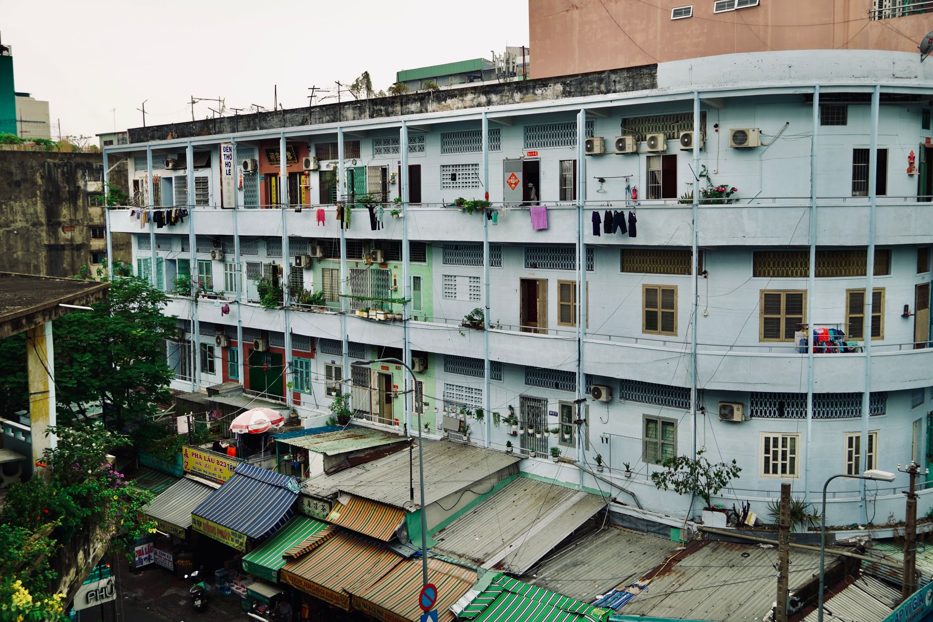 live house exterior city (Photo: Tuan Vy / Pexels)