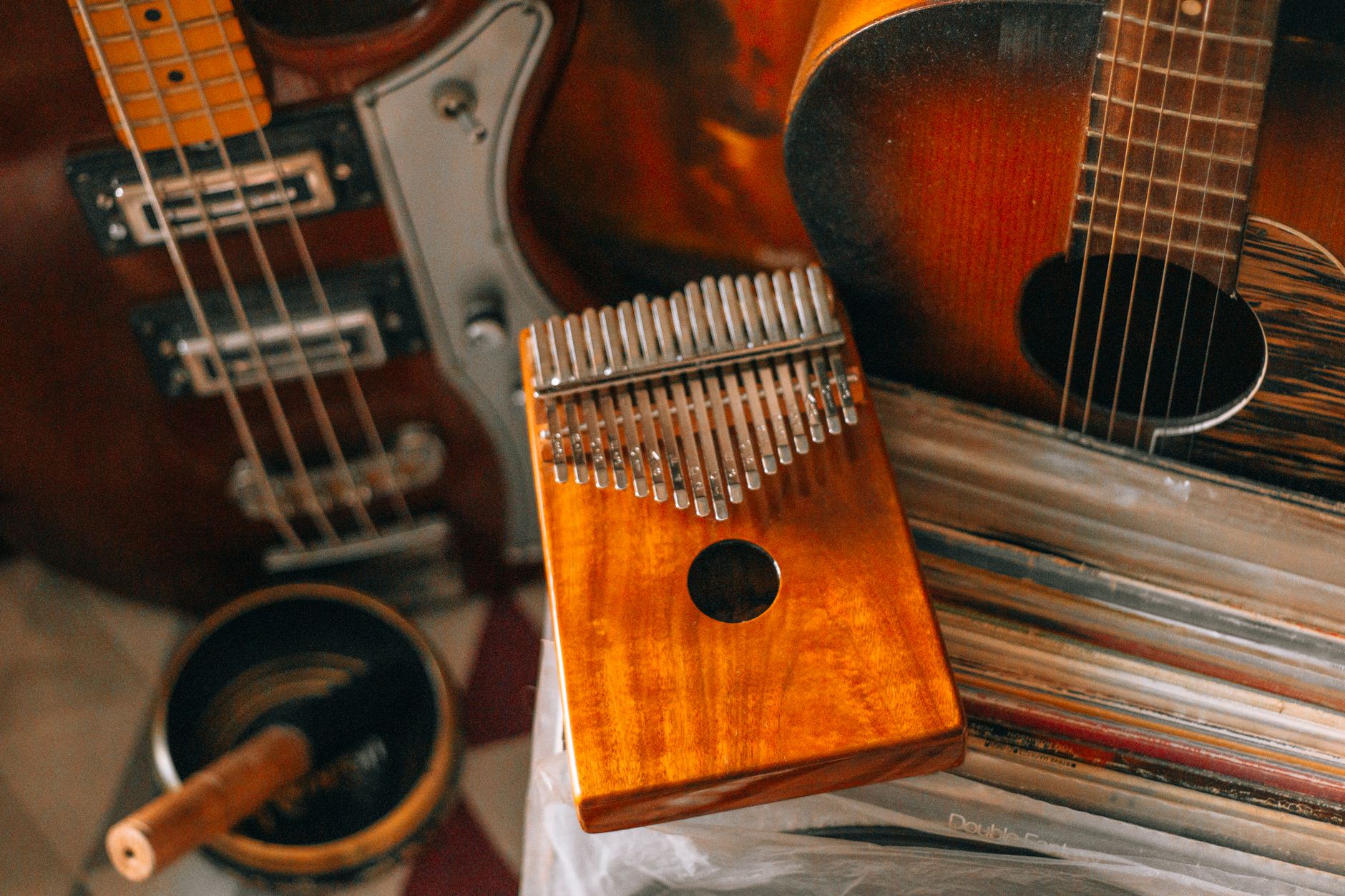 musical instruments collection (Photo: Alina Vilchenko / Pexels)