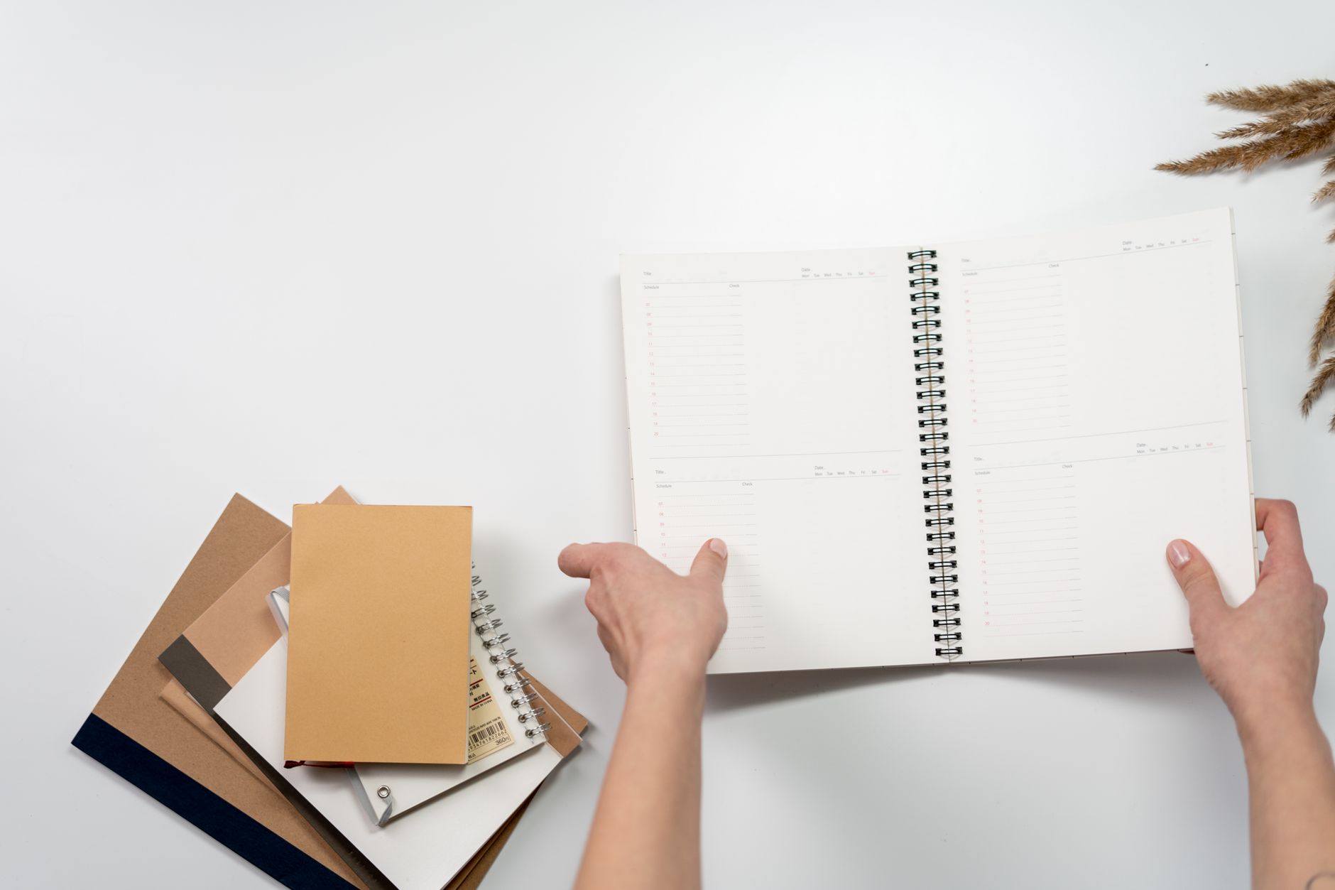 musician busy schedule (Photo: cottonbro studio / Pexels)
