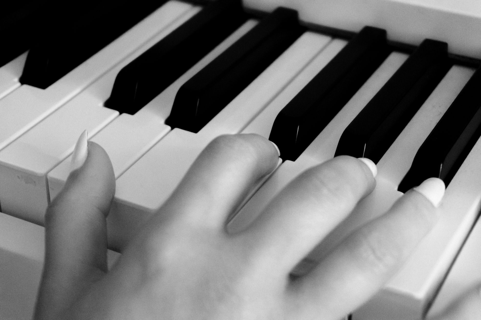 piano keyboard creative (Photo: Zulfugar Karimov / Pexels)
