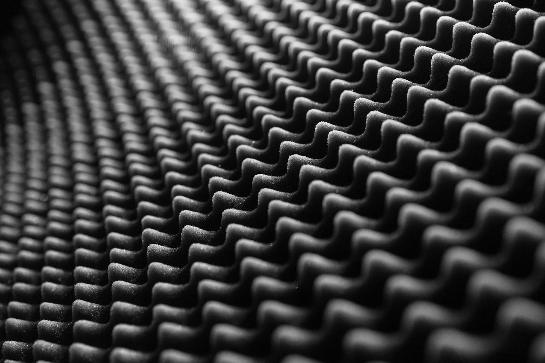 acoustic foam home studio (Photo: Guillaume Meurice / Pexels)