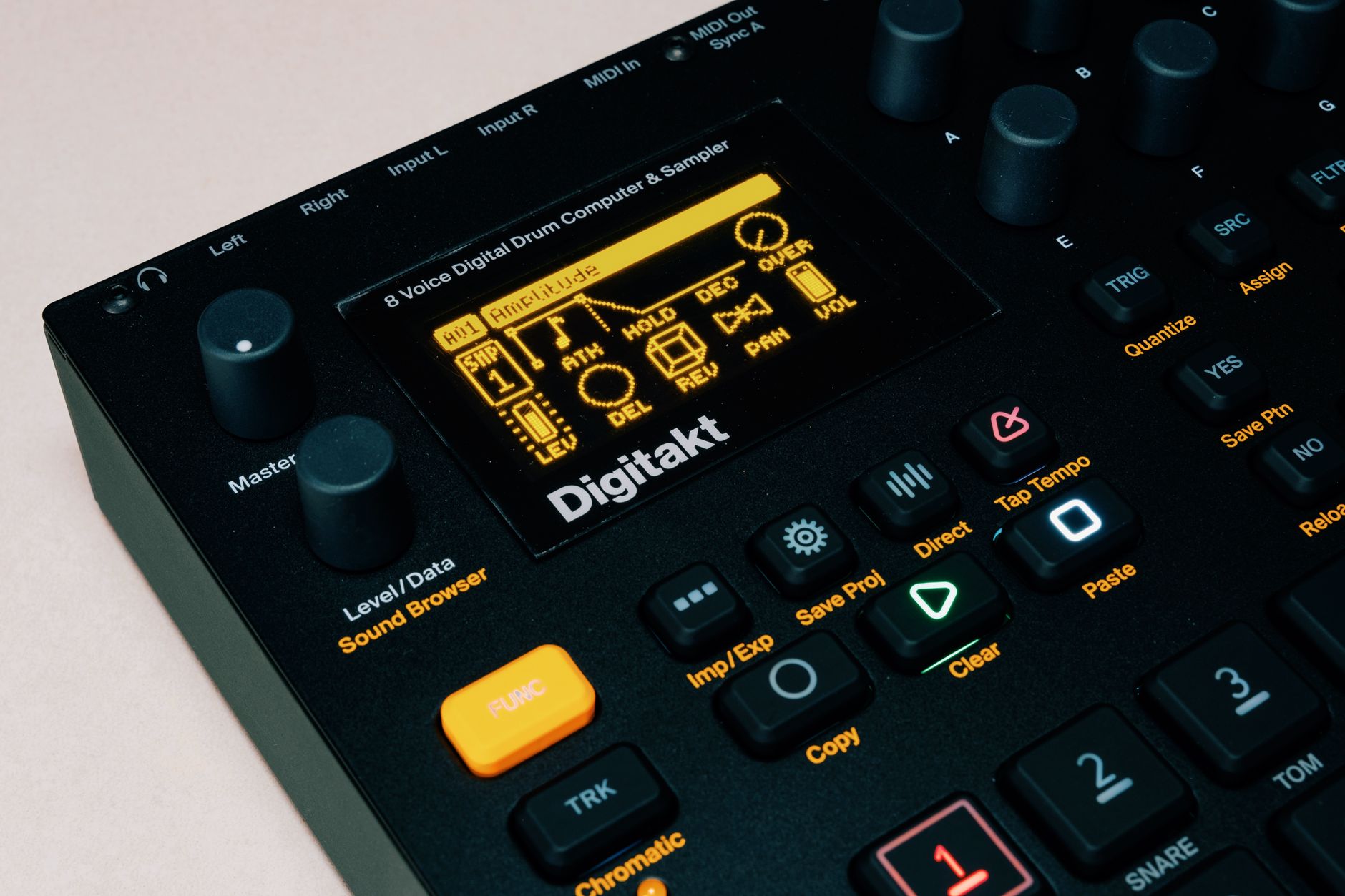 sampler hardware studio music (Photo: Egor Komarov / Pexels)