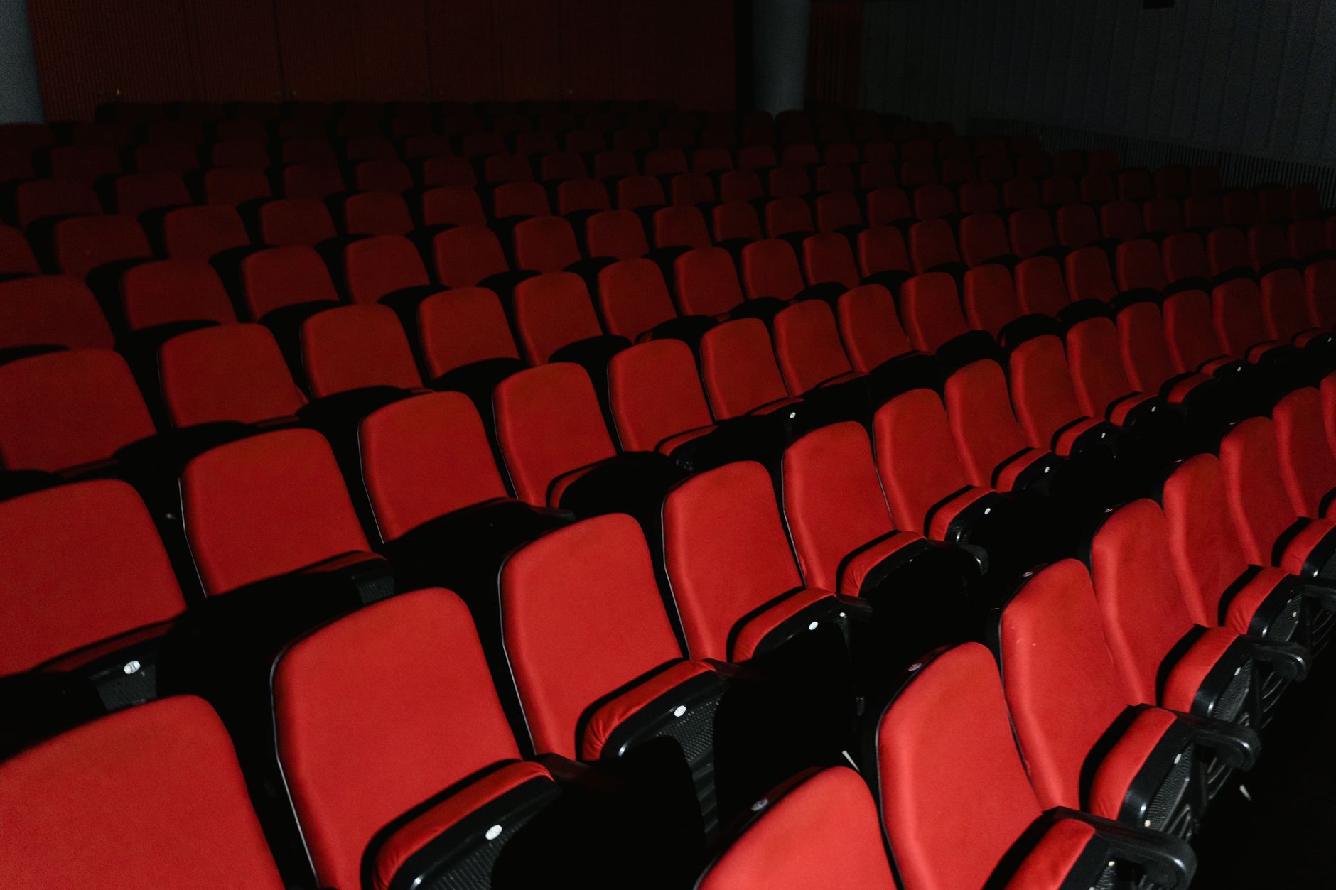 live venue interior empty (Photo: Tima Miroshnichenko / Pexels)