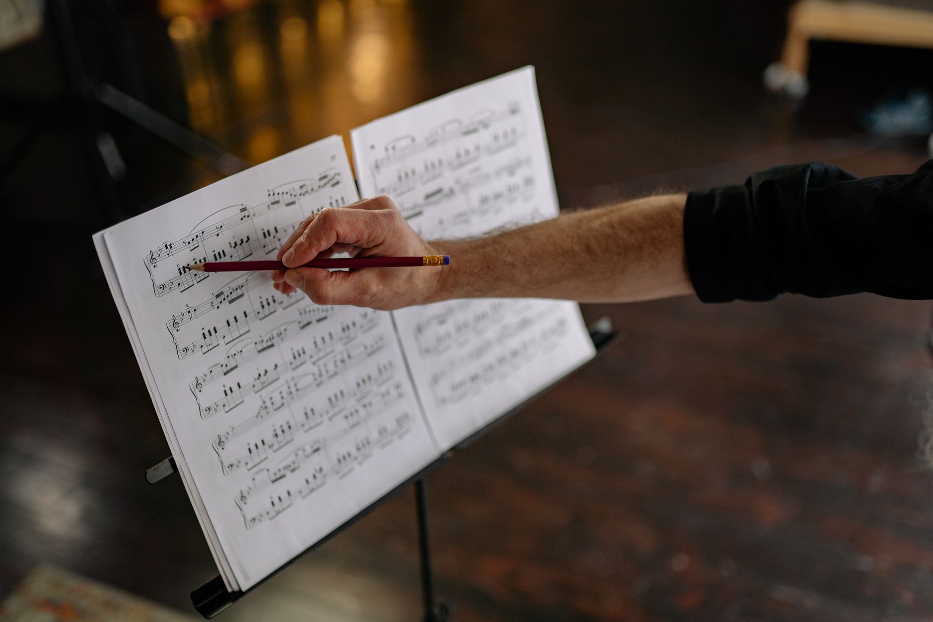 concert preparation planning (Photo: Yan Krukau / Pexels)