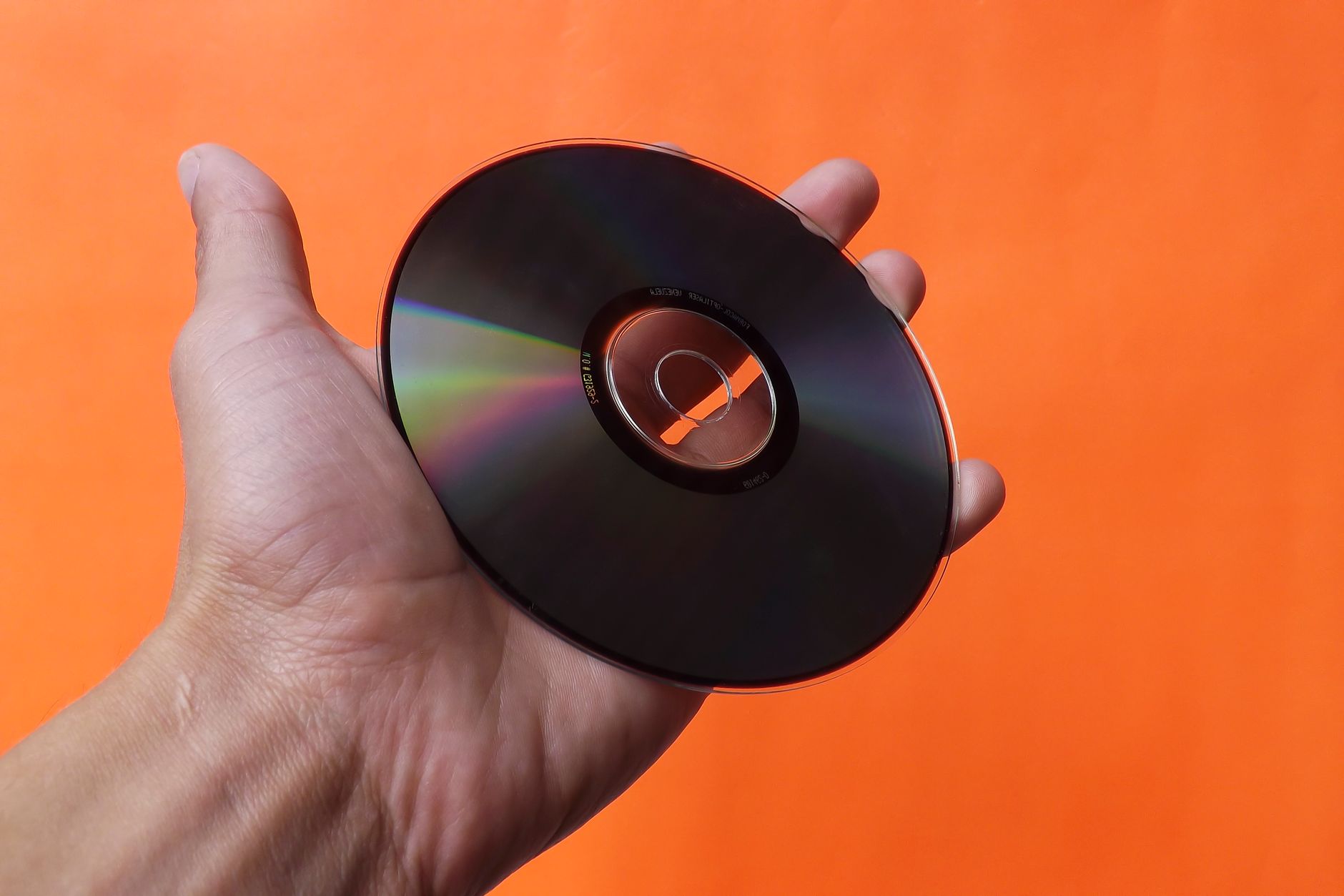 merchandise cd special gift (Photo: Arturo Añez. / Pexels)