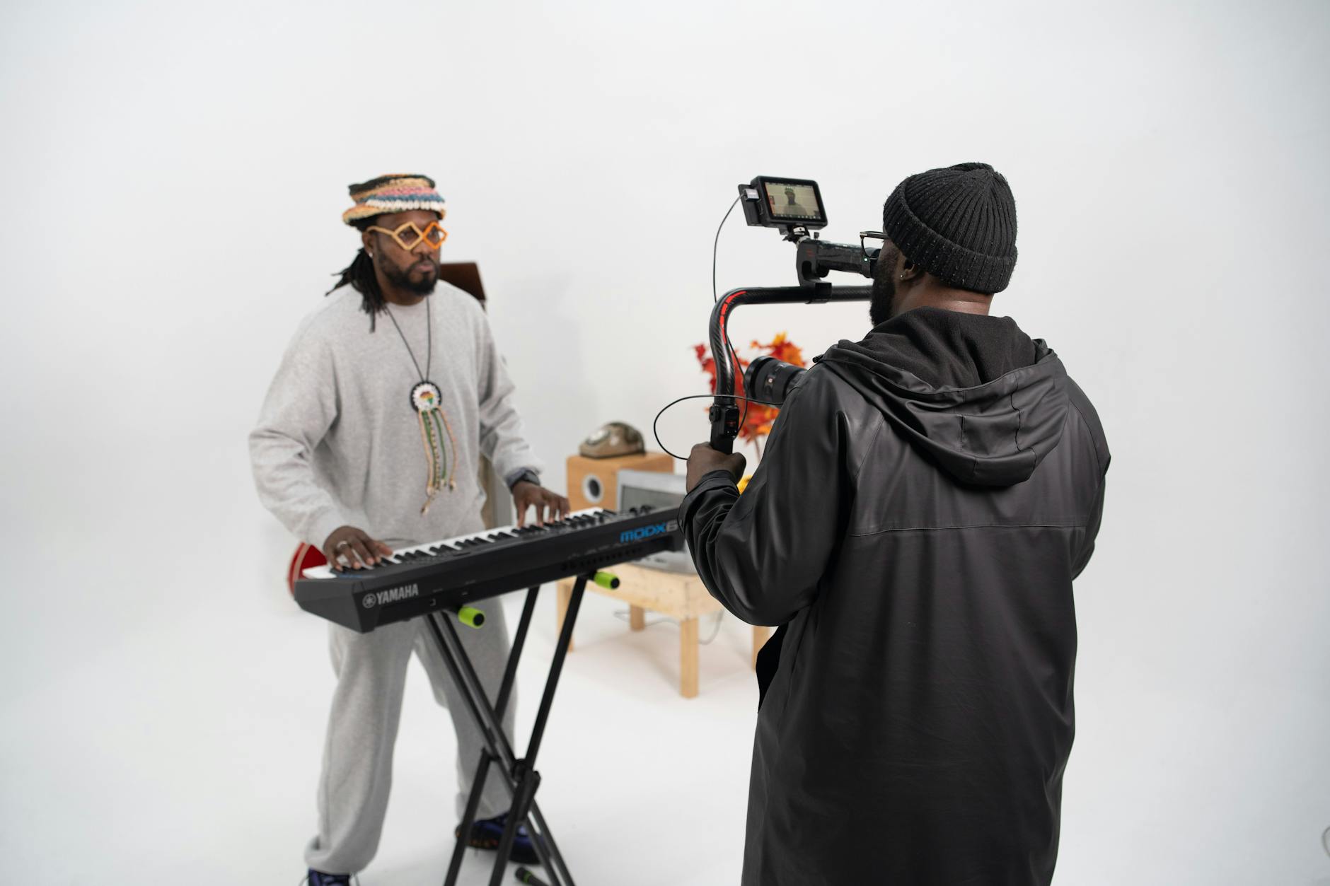 musician creative filming (Photo: Rimiscky Tayuna / Pexels)