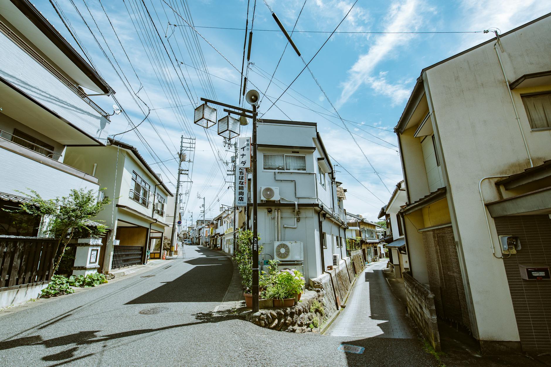 takasaki city japan daytime (Photo: Gije Cho / Pexels)