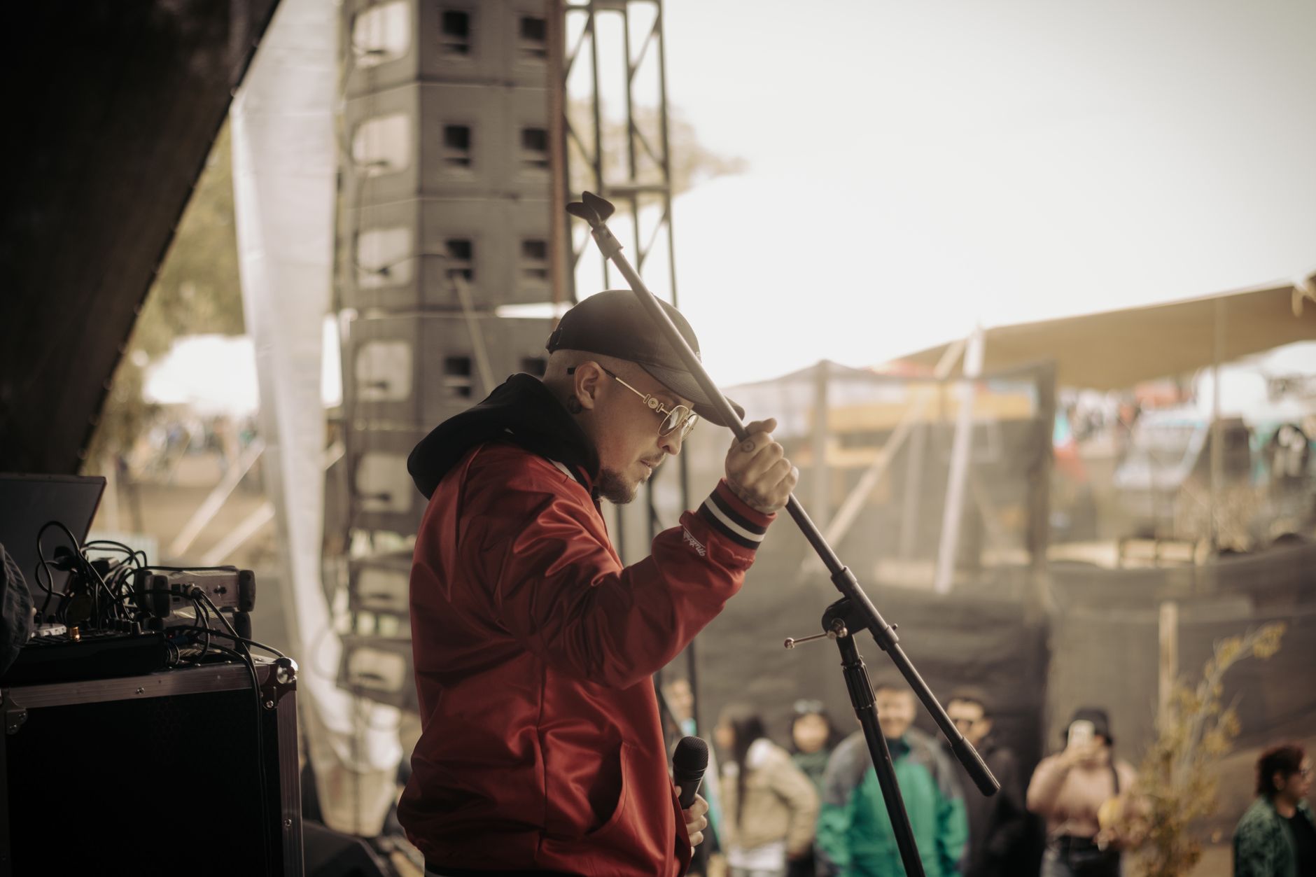 live performance audio (Photo: Wrld Mafia Inc / Pexels)