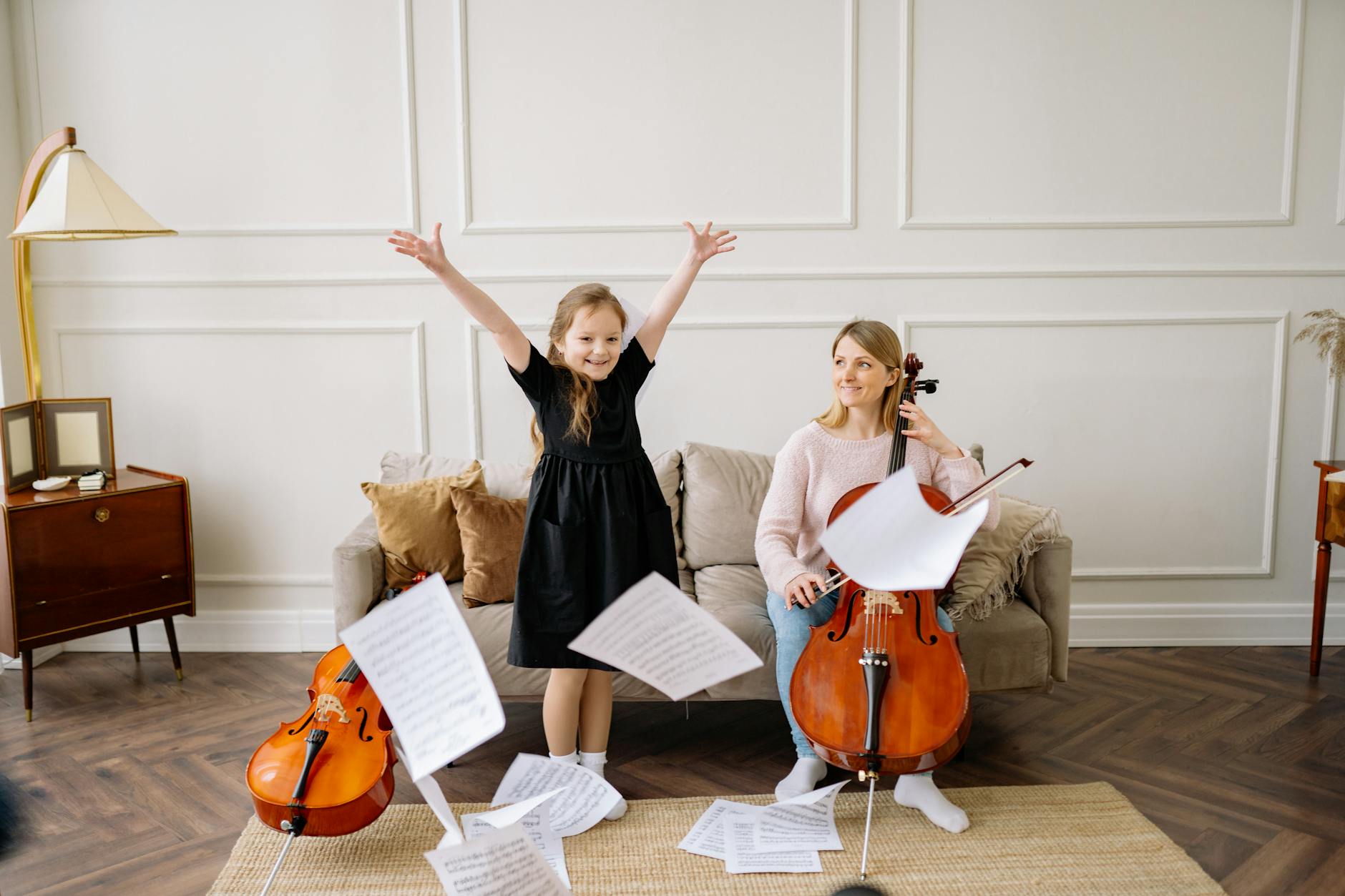 parent musician home laptop (Photo: Yan Krukau / Pexels)