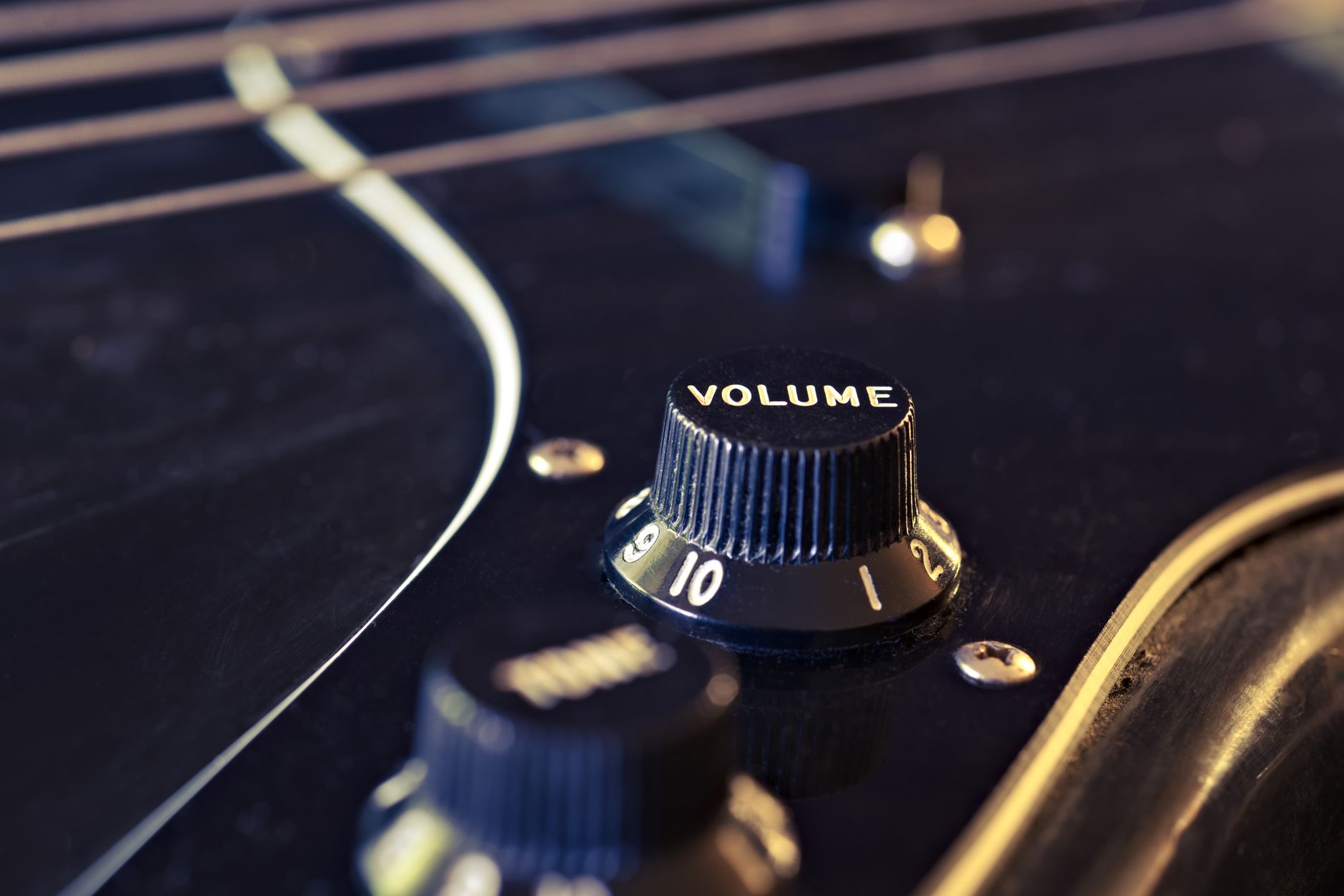 audio knobs settings musician (Photo: Barry Savage / Pexels)