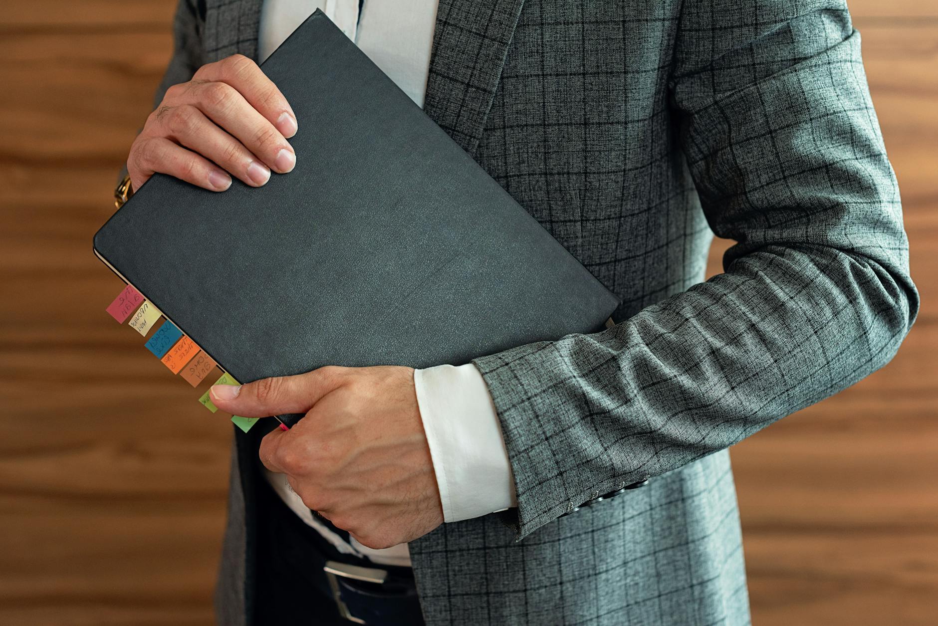 musician planning strategy notebook (Photo: Mikhail Nilov / Pexels)