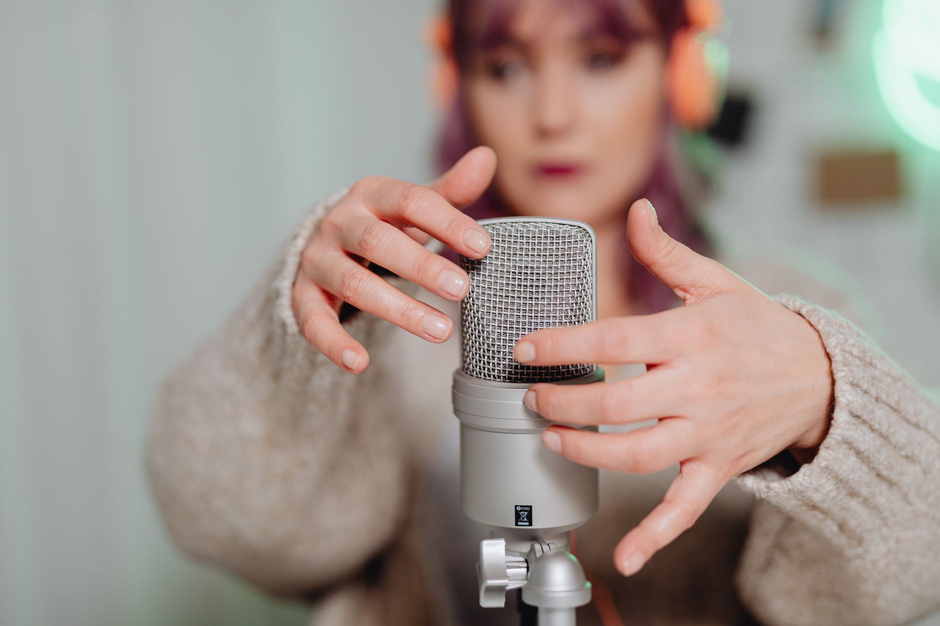 microphone studio quiet (Photo: www.kaboompics.com / Pexels)