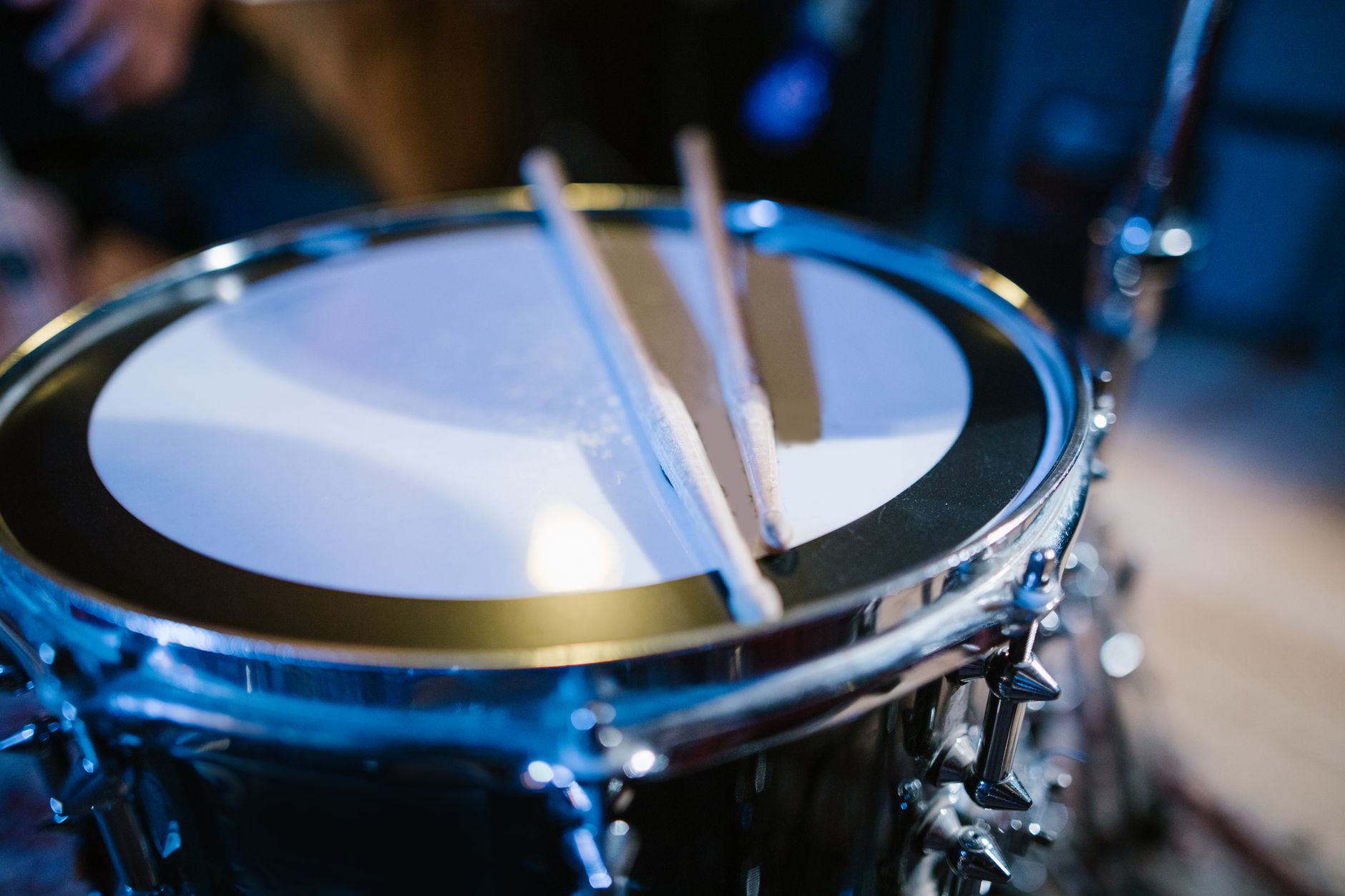 drum sticks rhythm (Photo: RDNE Stock project / Pexels)