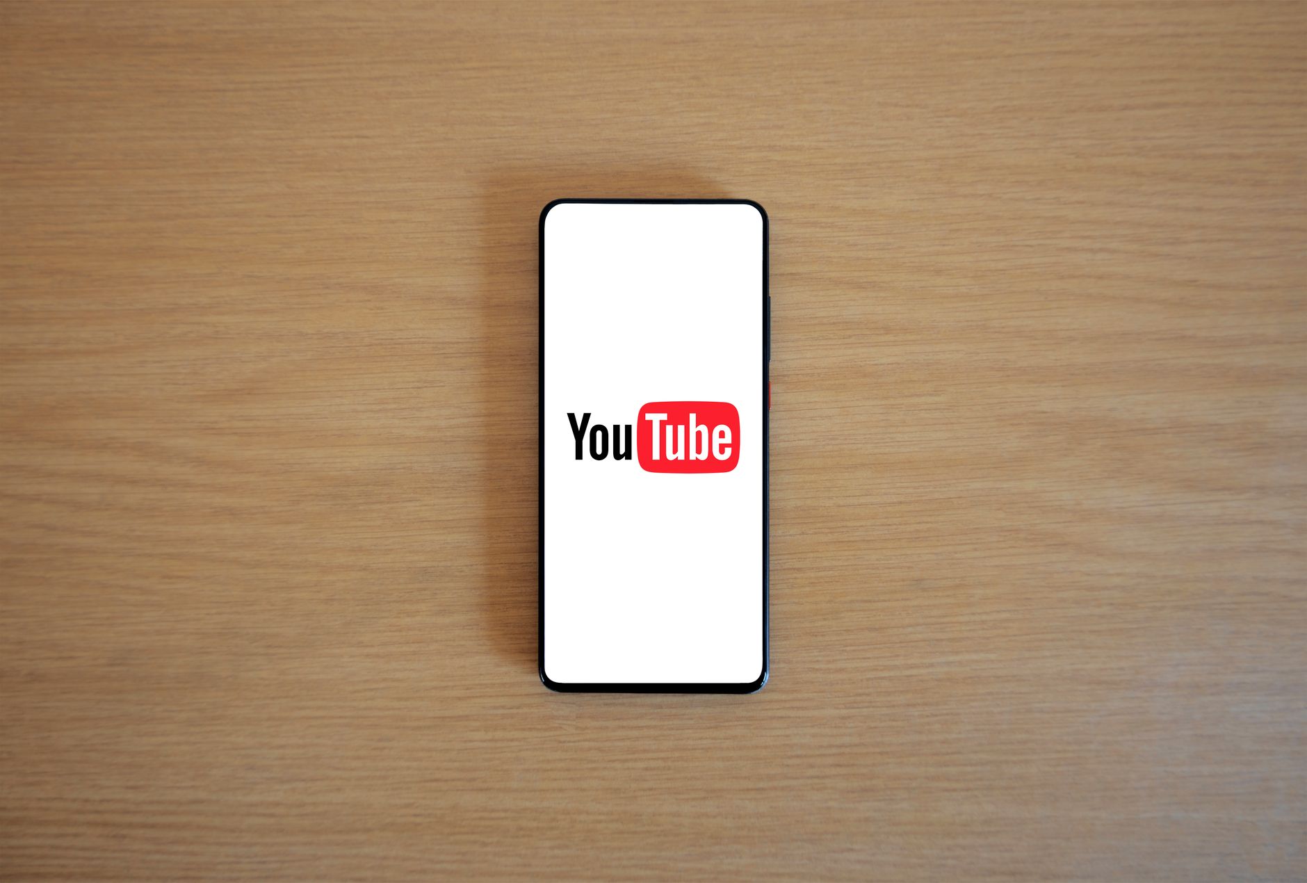 smartphone youtube social (Photo: BM Amaro / Pexels)