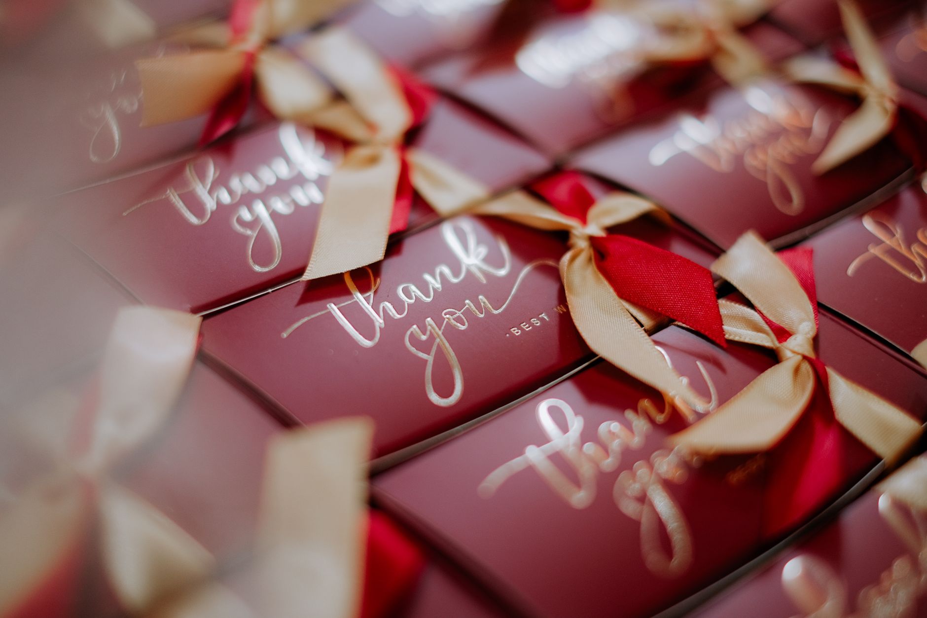 gift box ribbon thank you (Photo: Faheem Ahamad / Pexels)