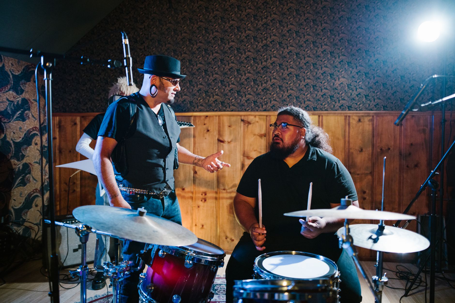 band members talking studio (Photo: RDNE Stock project / Pexels)
