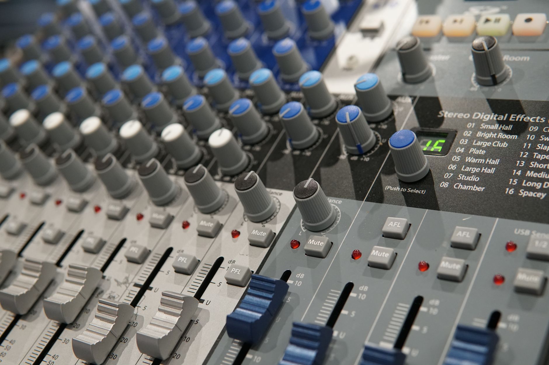 mixing console eq knobs (Photo: TStudio / Pexels)