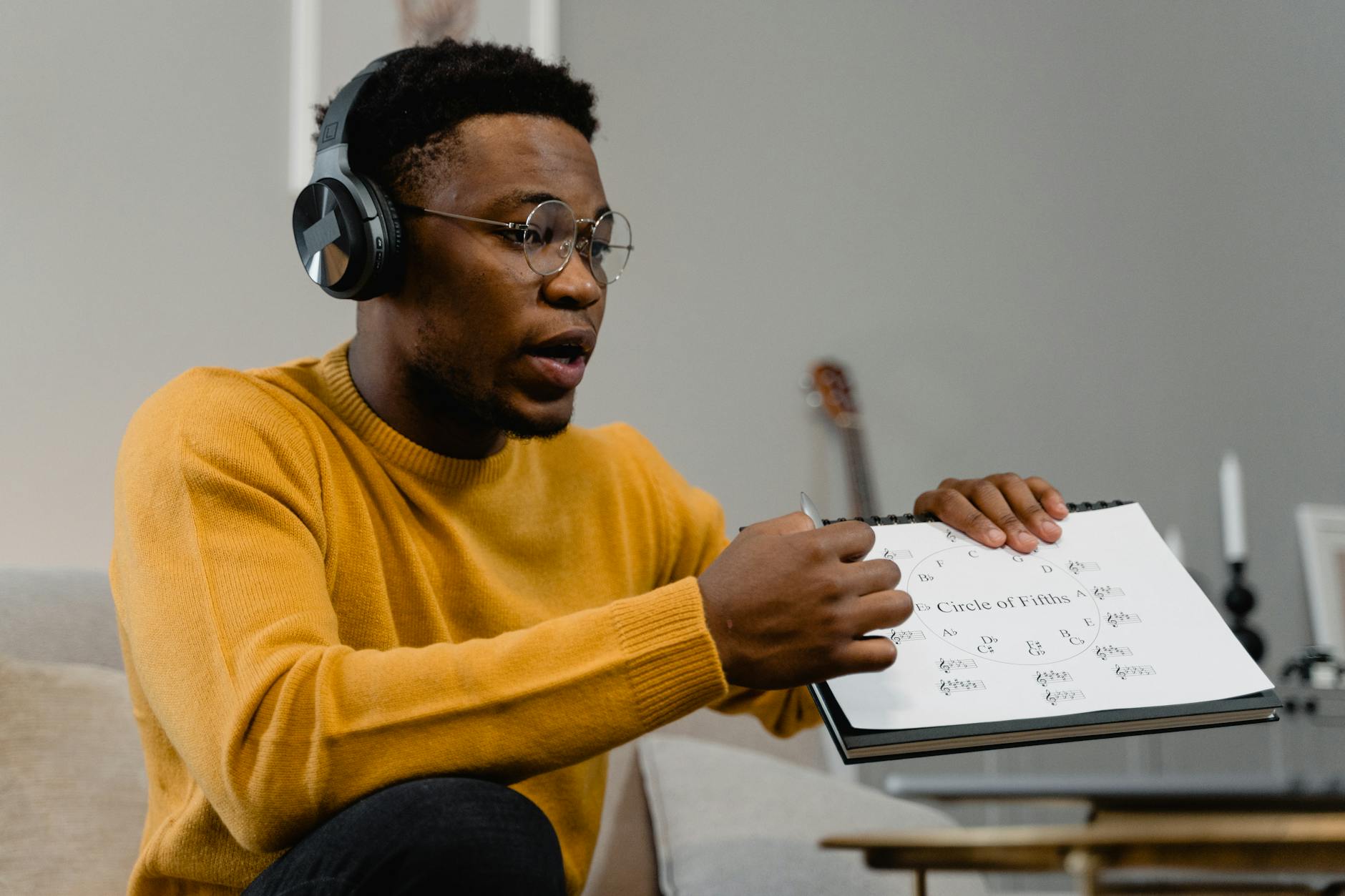 musician confused notebook (Photo: Tima Miroshnichenko / Pexels)