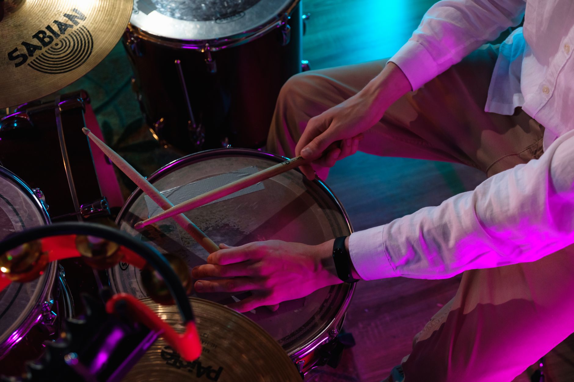 drum beat rhythm (Photo: Big Bag Films / Pexels)