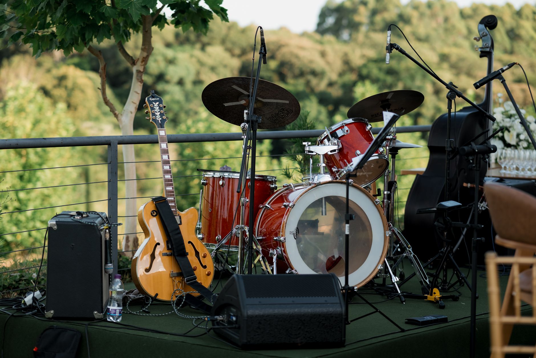 various instruments band (Photo: Jonathan Borba / Pexels)
