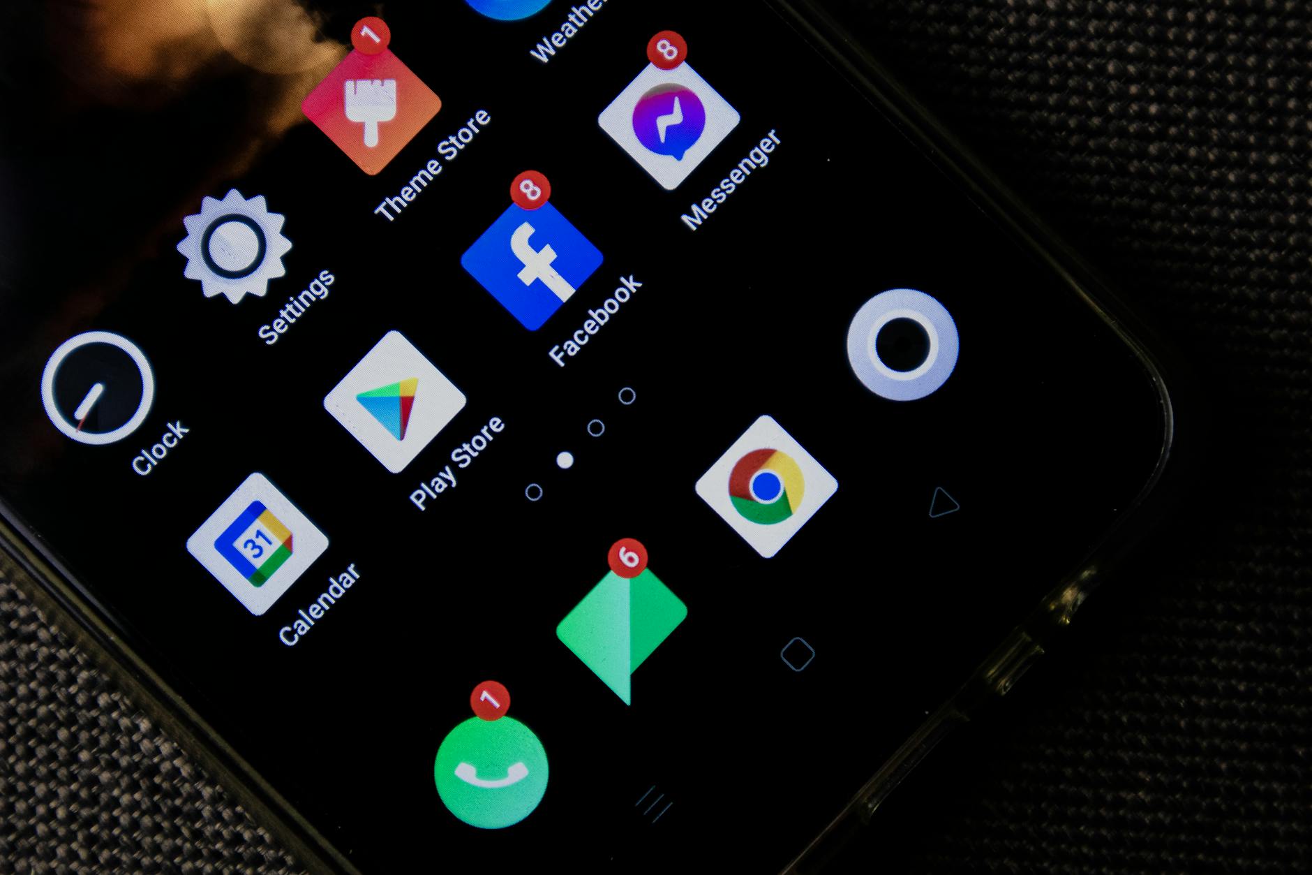 smartphone notification calendar (Photo: Nothing Ahead / Pexels)