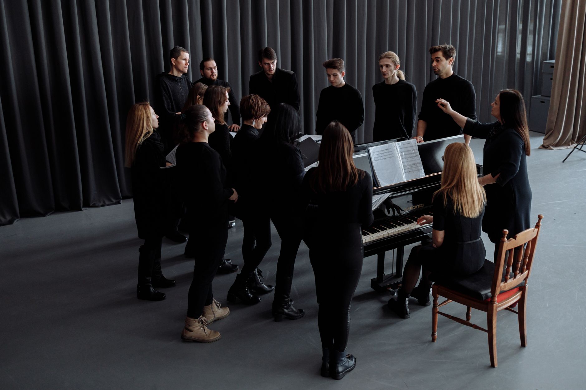 music collaboration ensemble (Photo: Thirdman / Pexels)