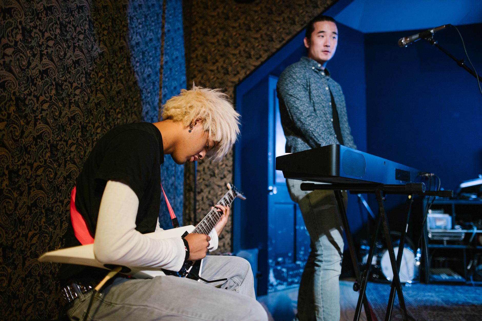 artist dedication practice (Photo: RDNE Stock project / Pexels)