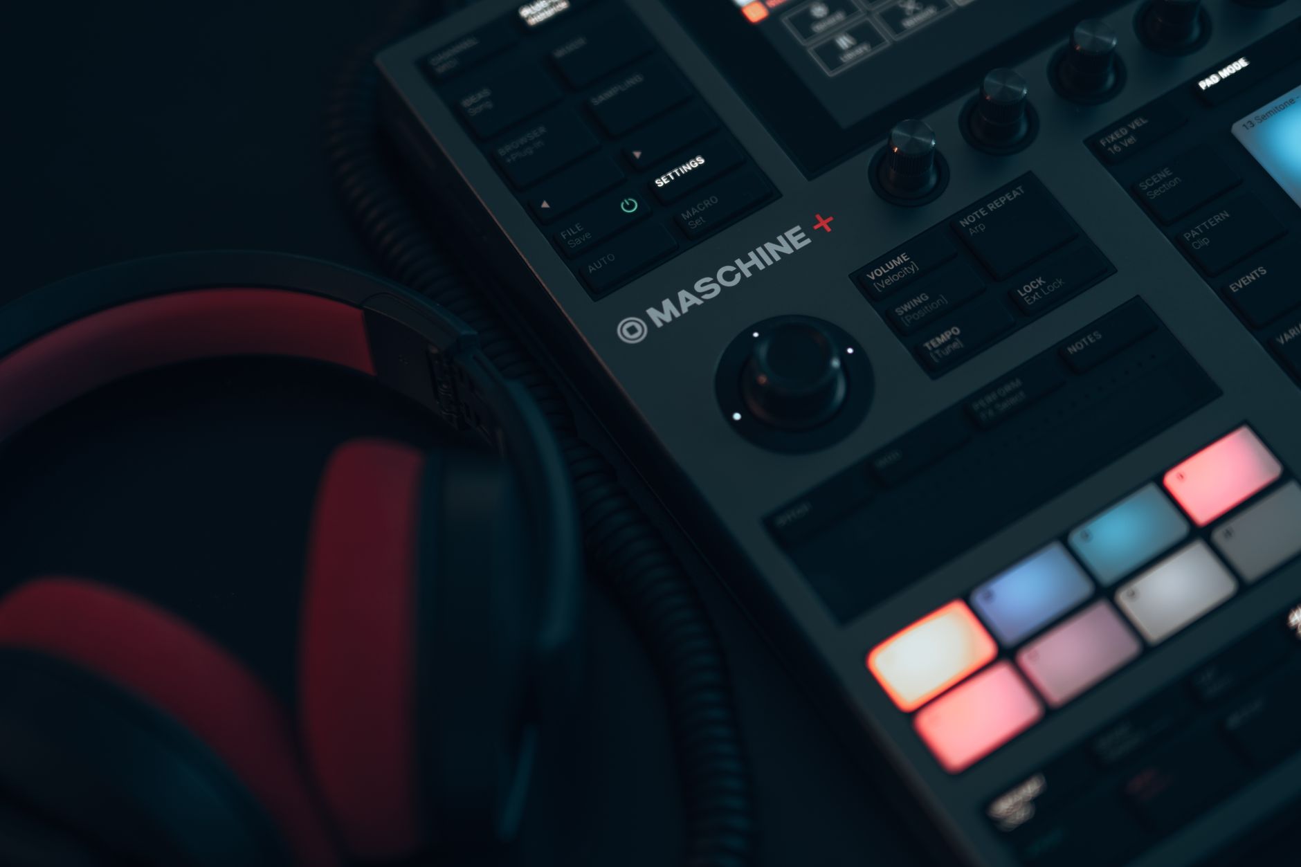 music producer headphones (Photo: Egor Komarov / Pexels)