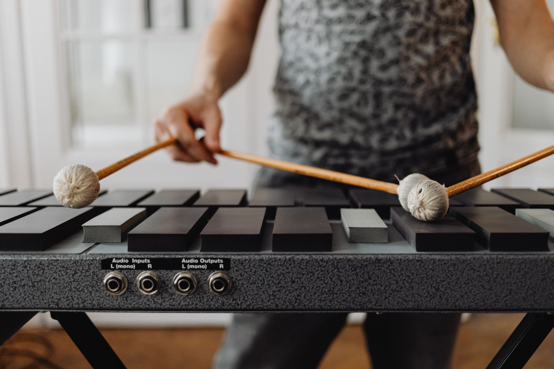 musician practicing (Photo: www.kaboompics.com / Pexels)