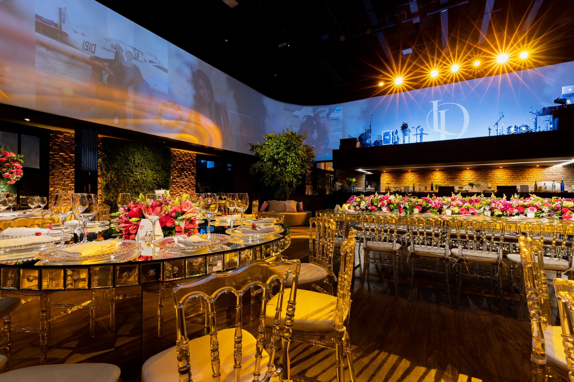 music event planning (Photo: Matheus Bertelli / Pexels)