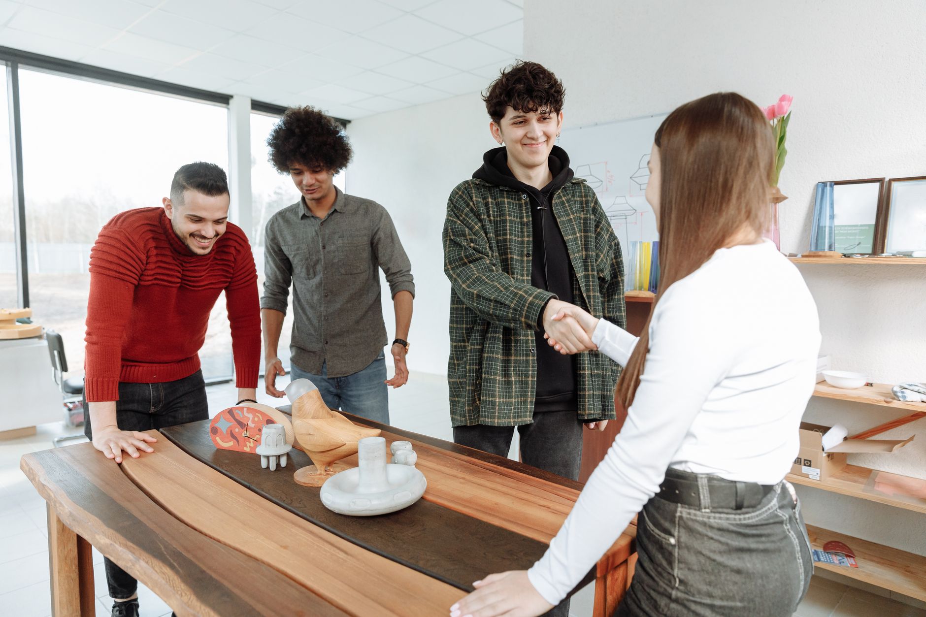 handshake radio studio people (Photo: Thirdman / Pexels)