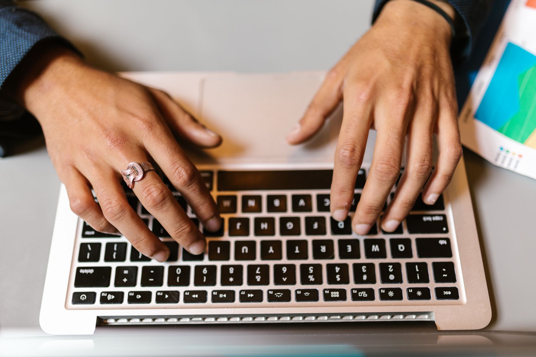 hands typing email keyboard (Photo: RDNE Stock project / Pexels)