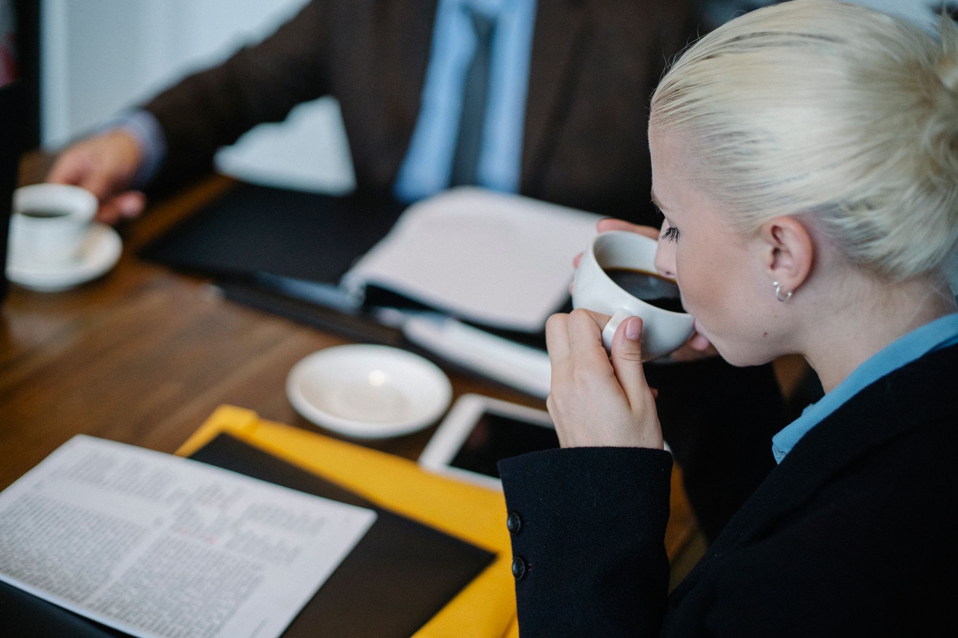 office music business meeting (Photo: Sora Shimazaki / Pexels)