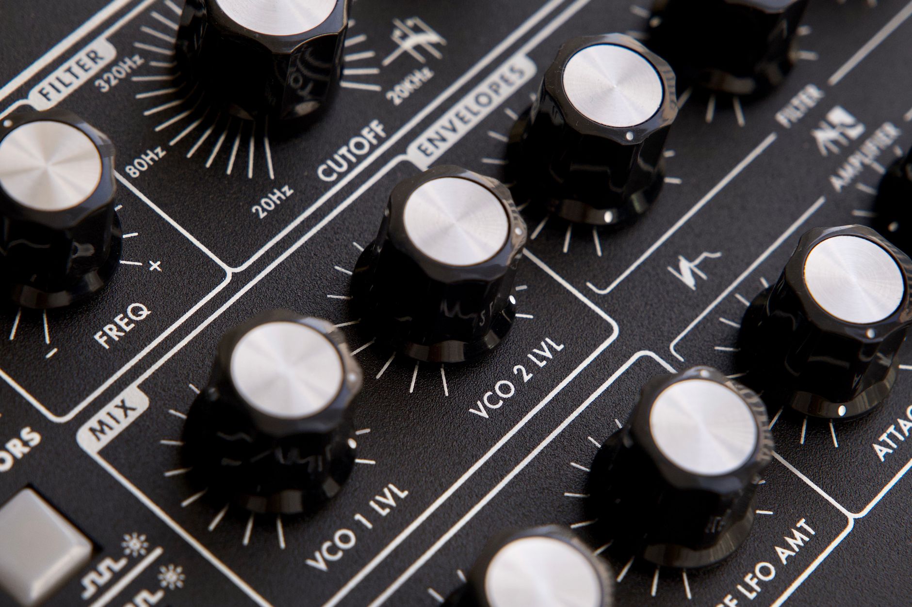 synthesizer knobs studio closeup (Photo: Egor Komarov / Pexels)