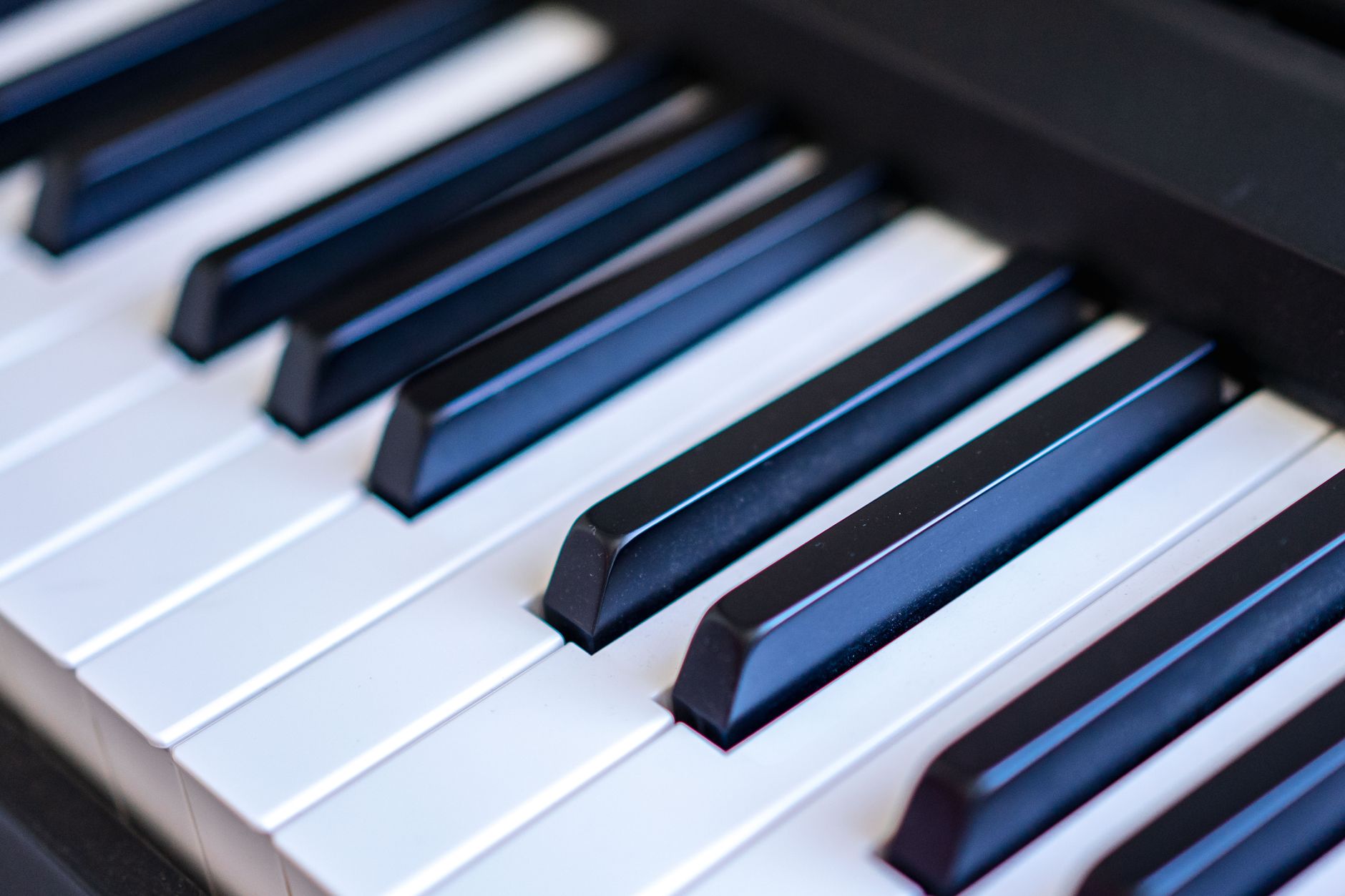 instrumental music studio piano (Photo: Atlantic Ambience / Pexels)