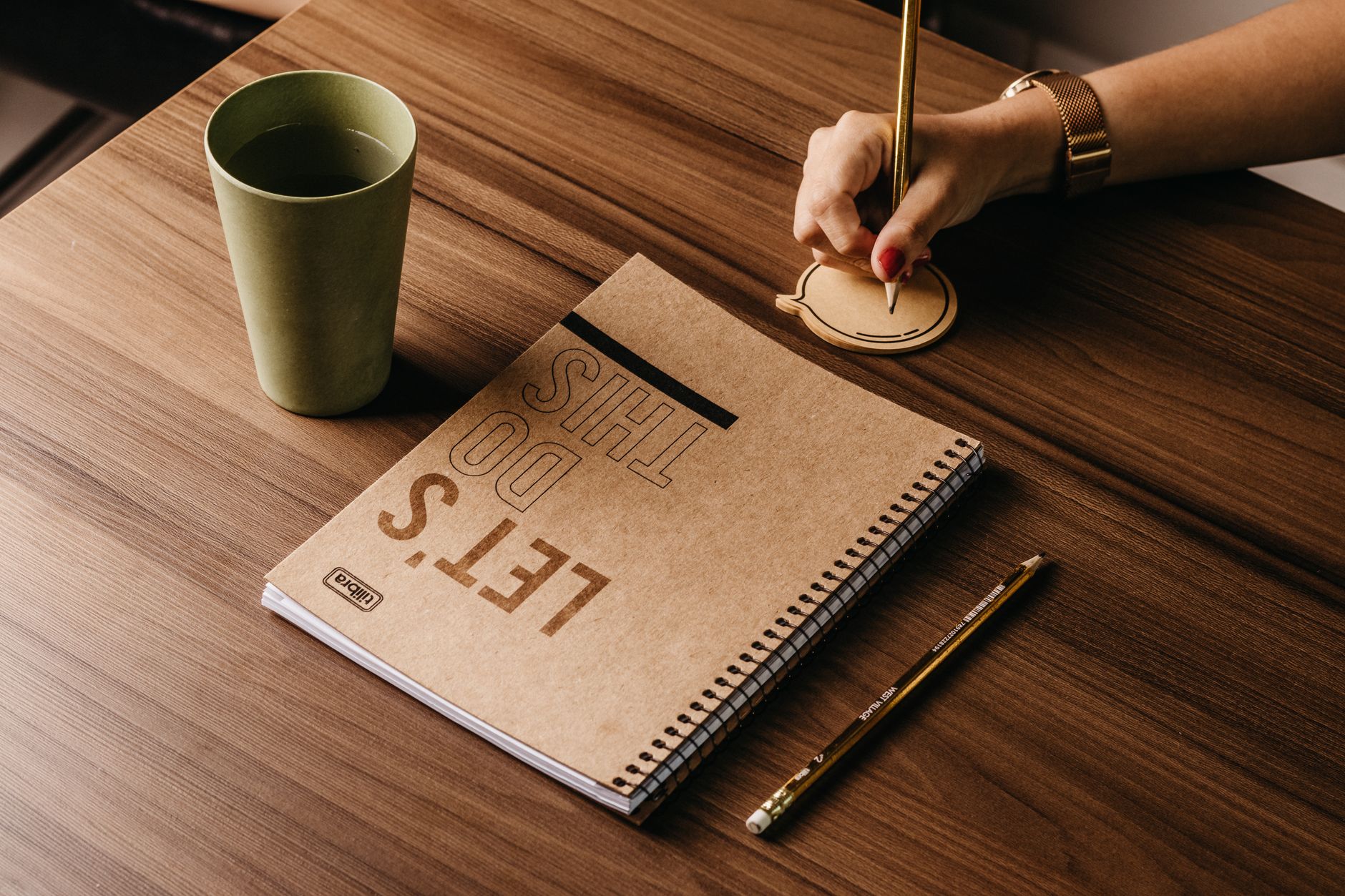 notebook writing ideas desk (Photo: Kawê  Rodrigues / Pexels)
