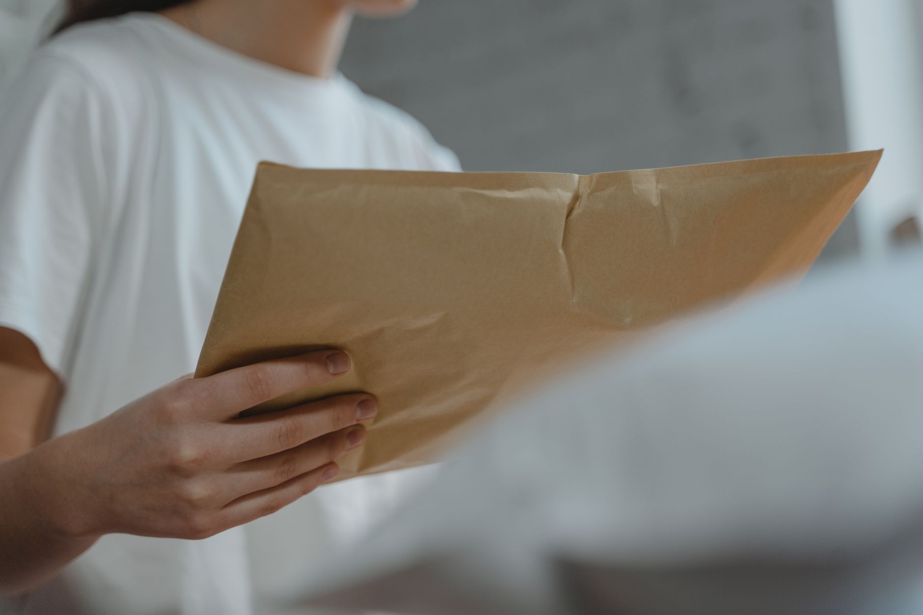 envelope cd package mailing (Photo: Tima Miroshnichenko / Pexels)