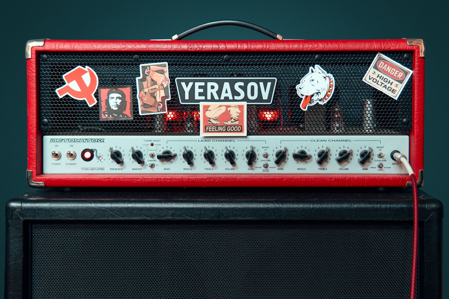 guitar amplifier knobs (Photo: Dmitry Demidov / Pexels)
