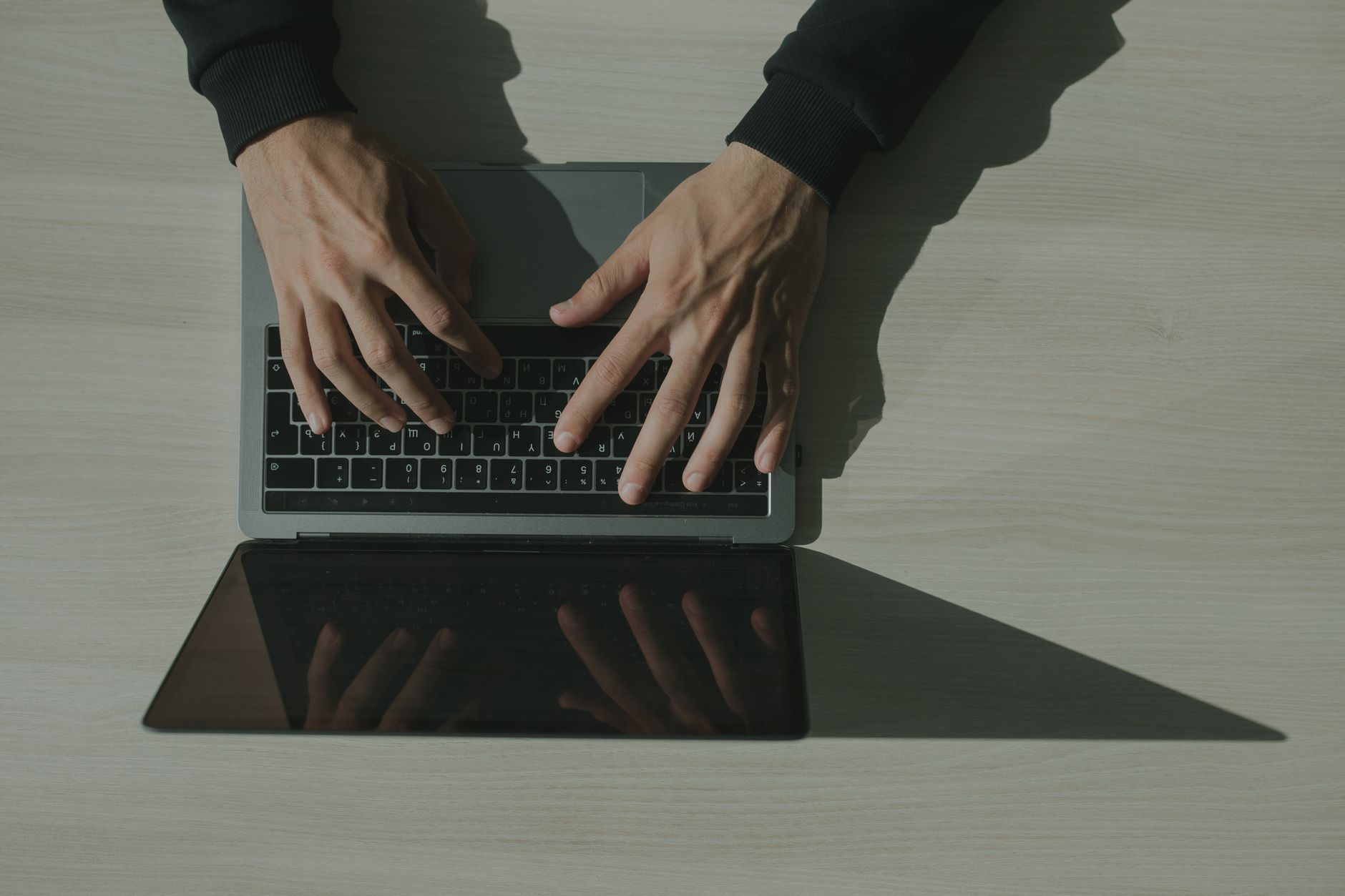 laptop email inbox (Photo: cottonbro studio / Pexels)