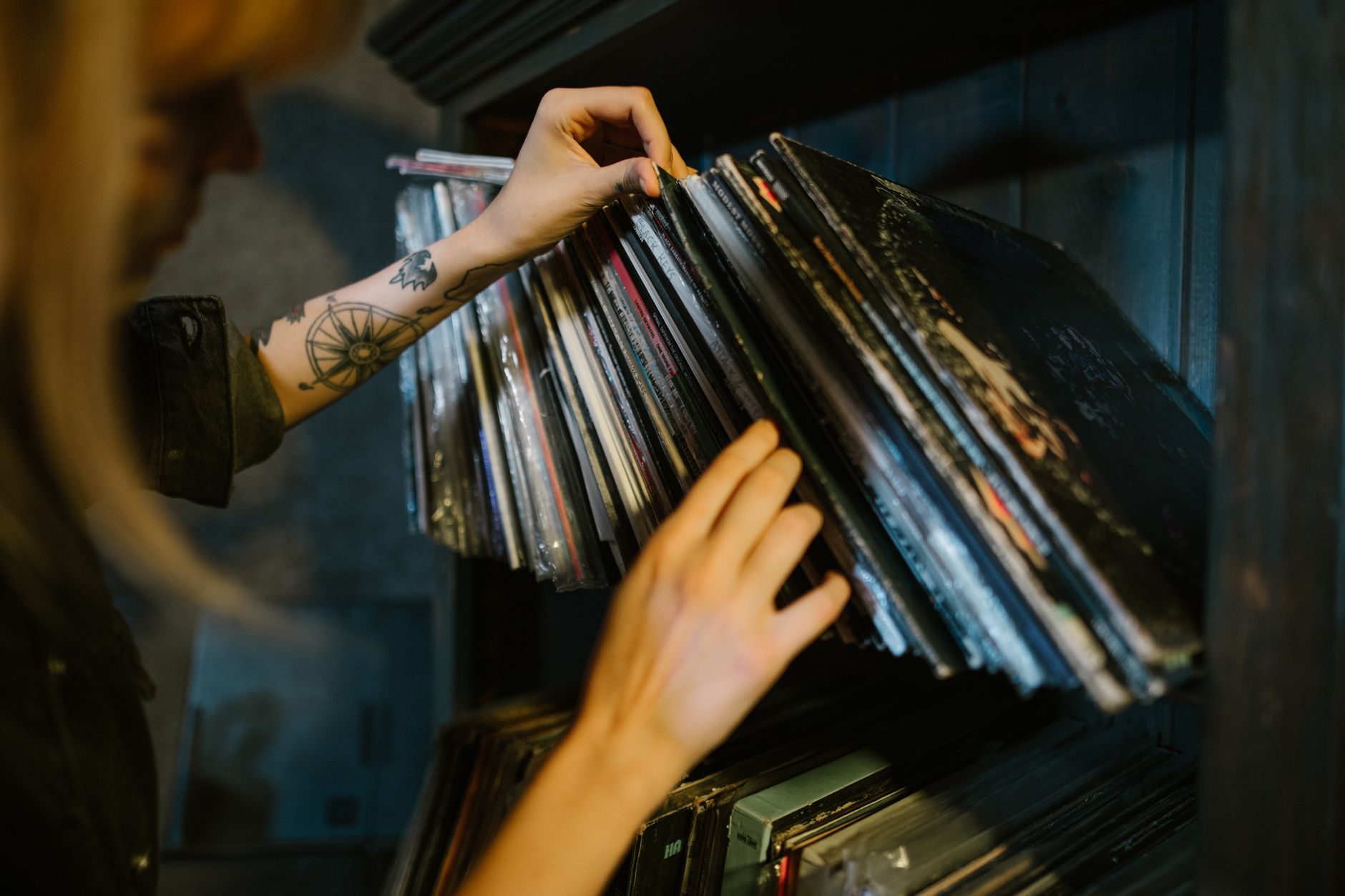 vinyl records shelf (Photo: RDNE Stock project / Pexels)