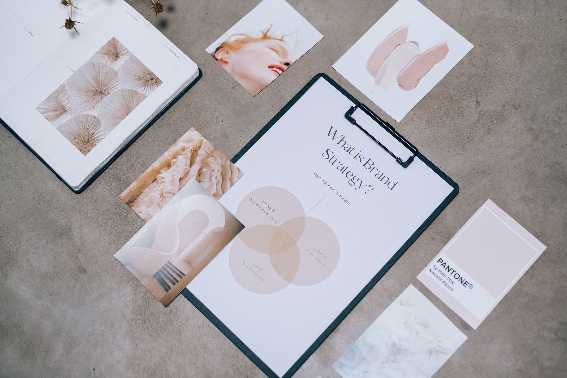 brand identity design concept (Photo: Leeloo The First / Pexels)