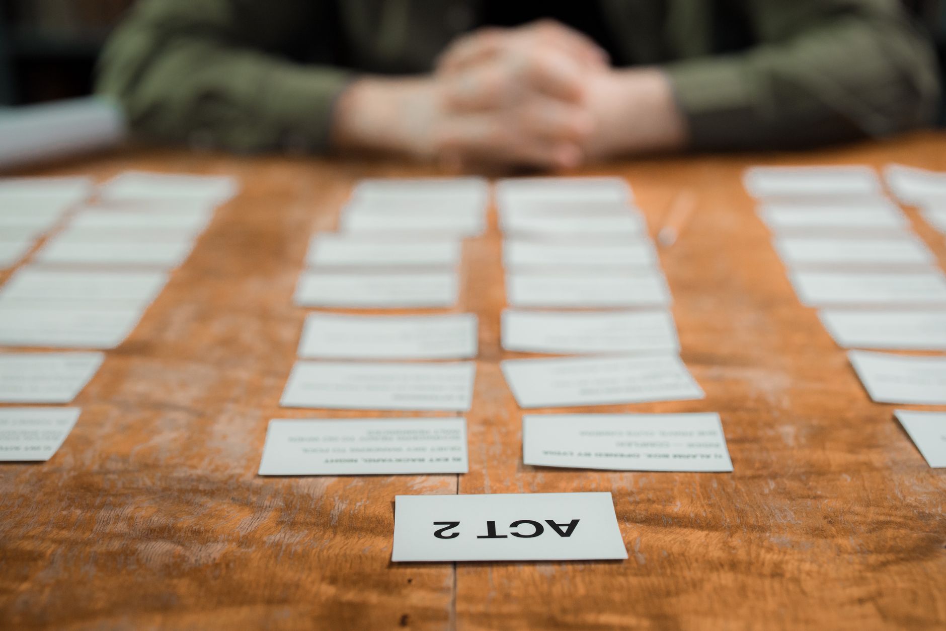 storyboard notes planning desk (Photo: Ron Lach / Pexels)