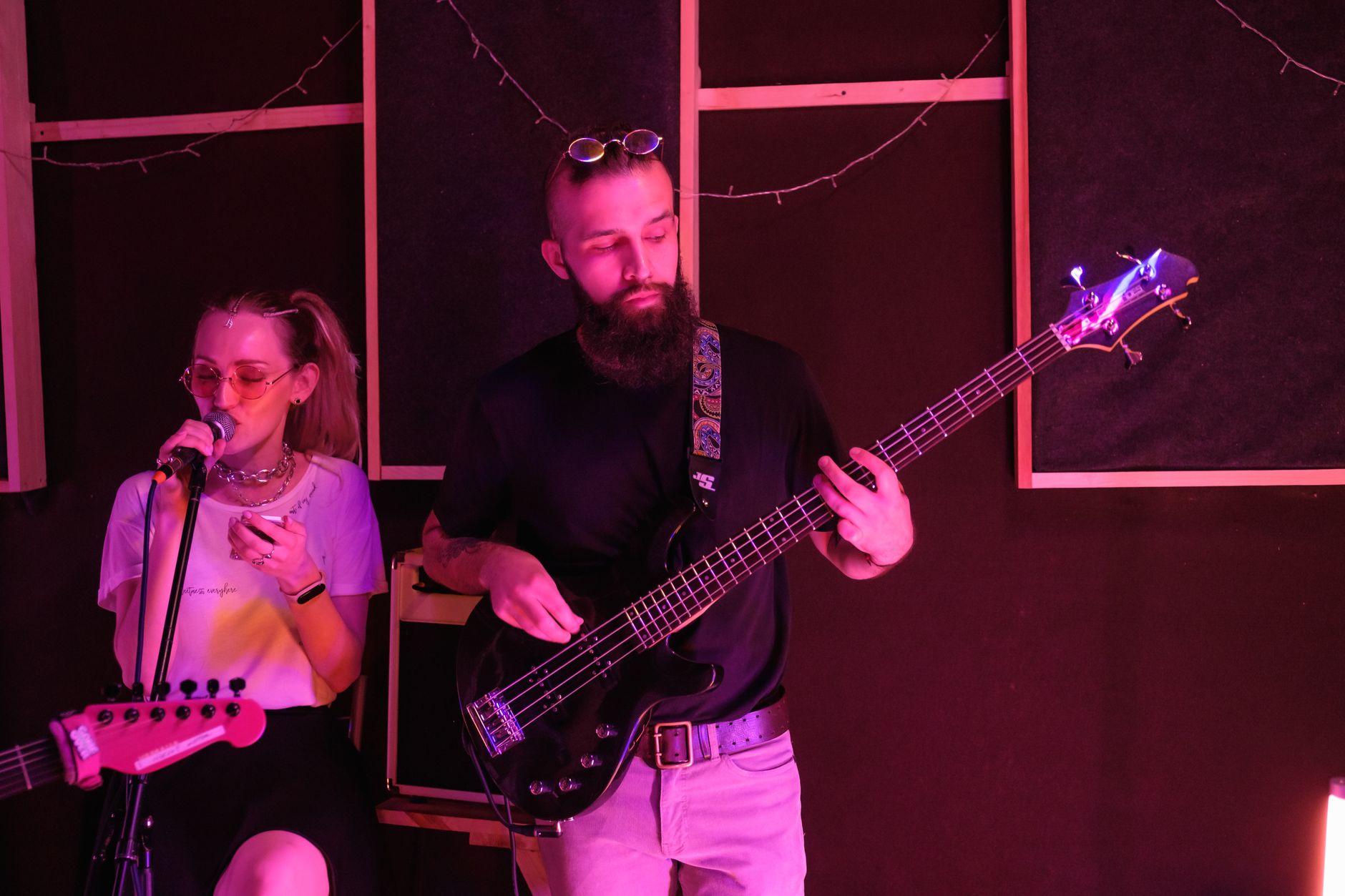 drummer bass player rehearsal (Photo: Big Bag Films / Pexels)