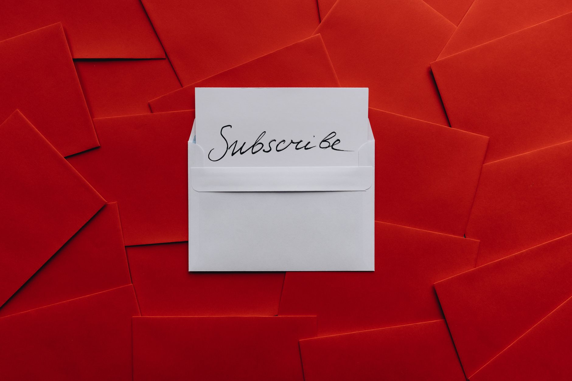 handwritten letter envelope (Photo: alleksana / Pexels)